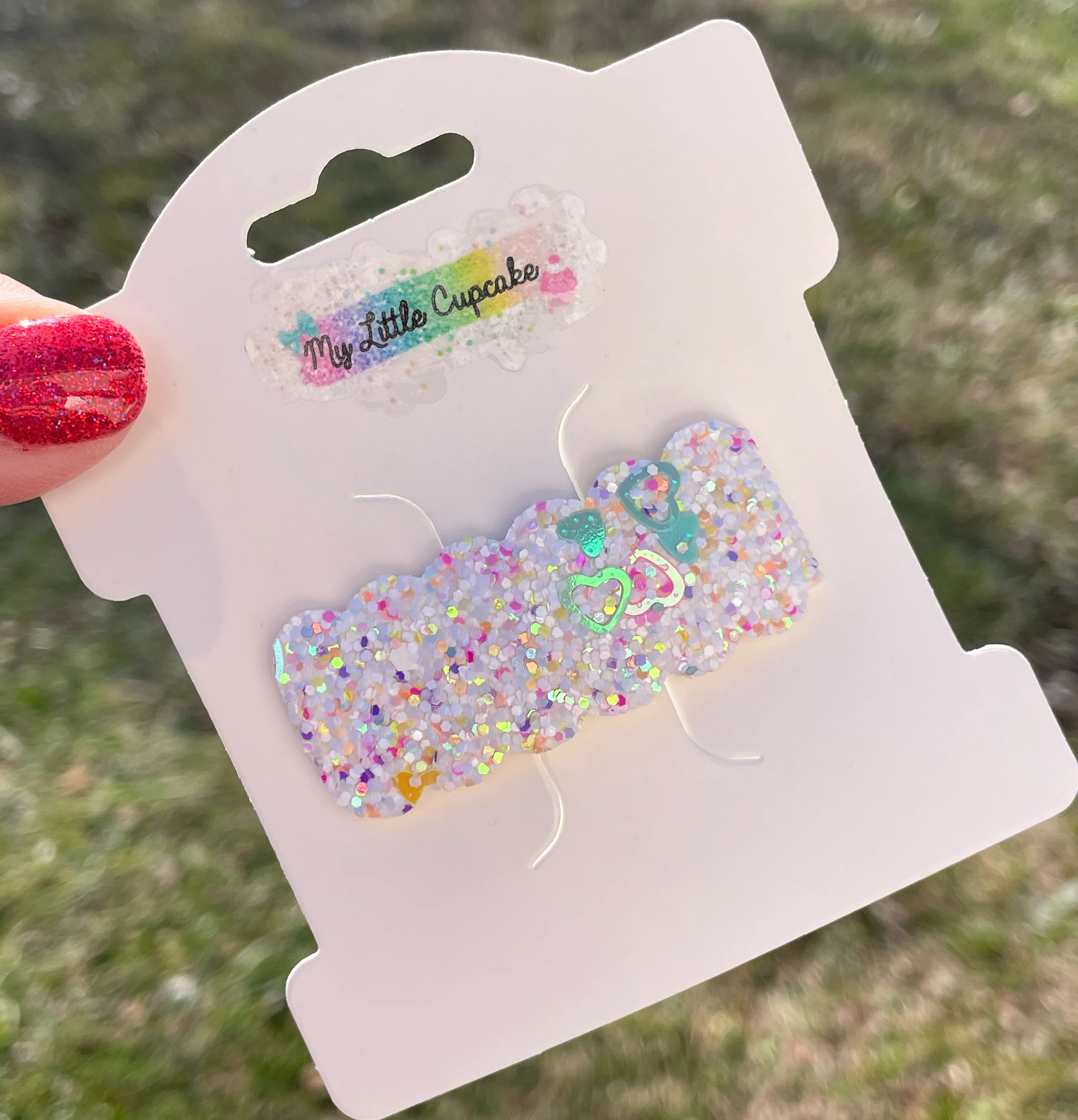 Heart Breaker Glitter Snap Clip