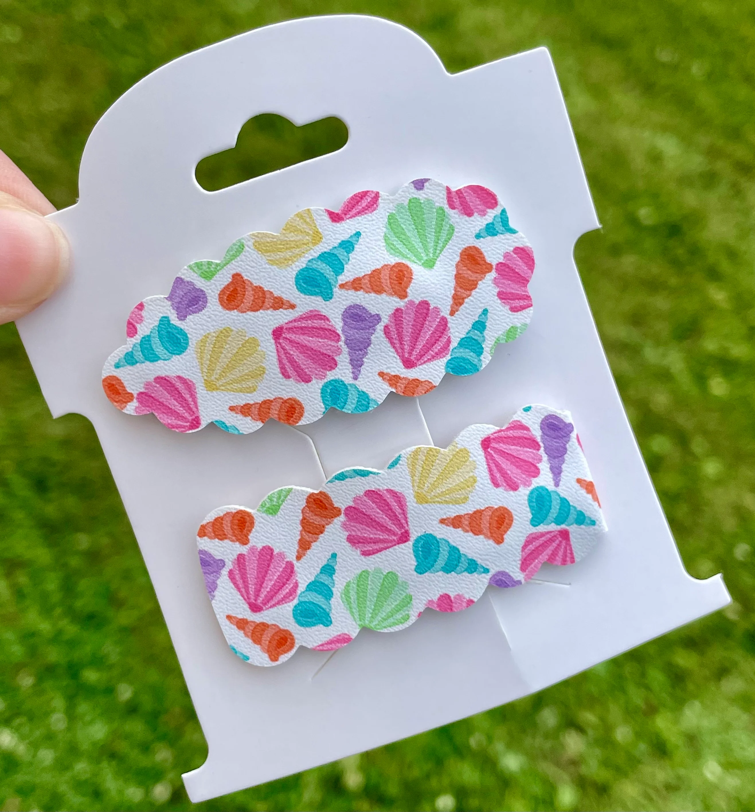Multi Colored Seashells Snap Clips
