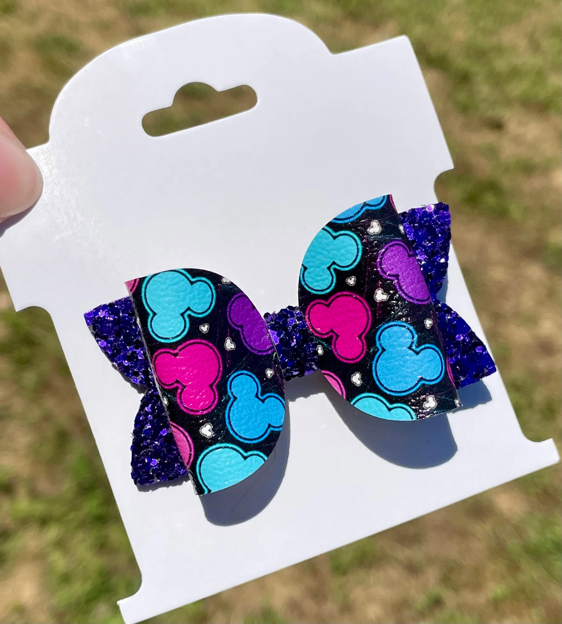 Neon Mouse 2.5in Beauty