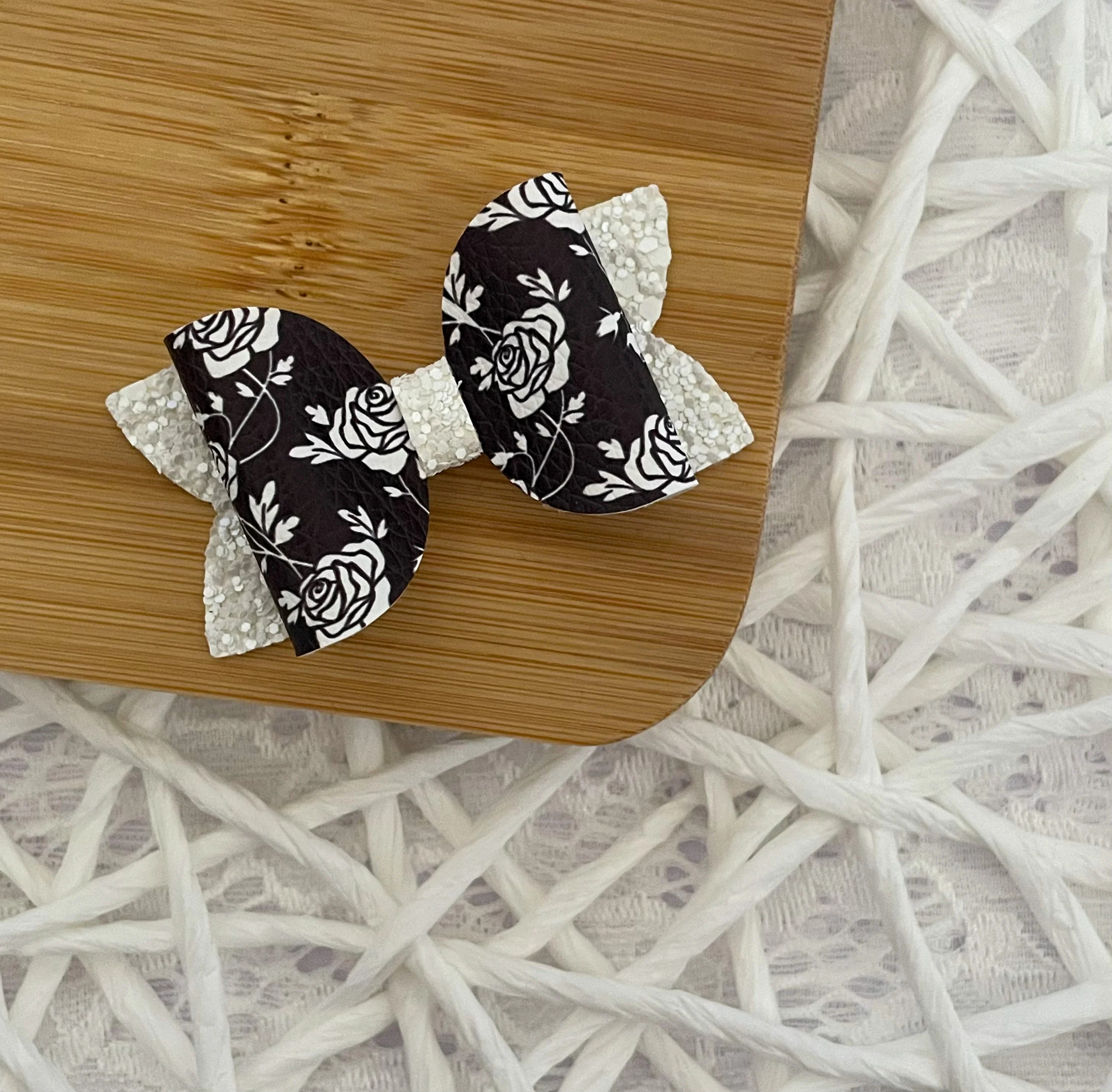 Black & White Roses 2.5in Beauty