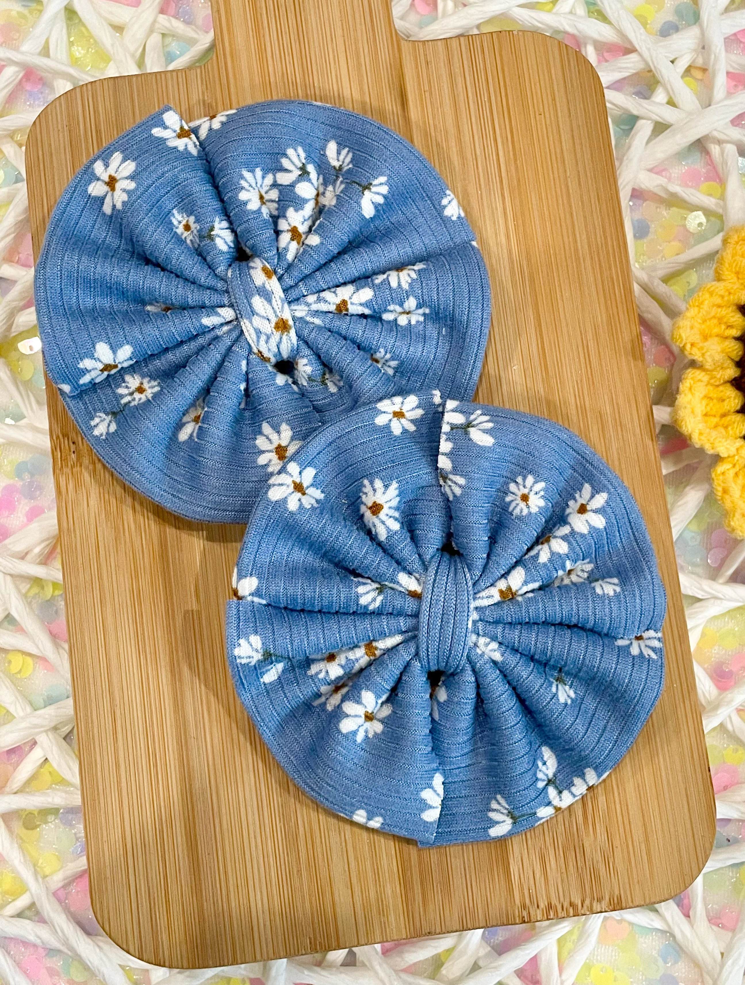Cornflower Blue & Daisies Ribbed Fabric