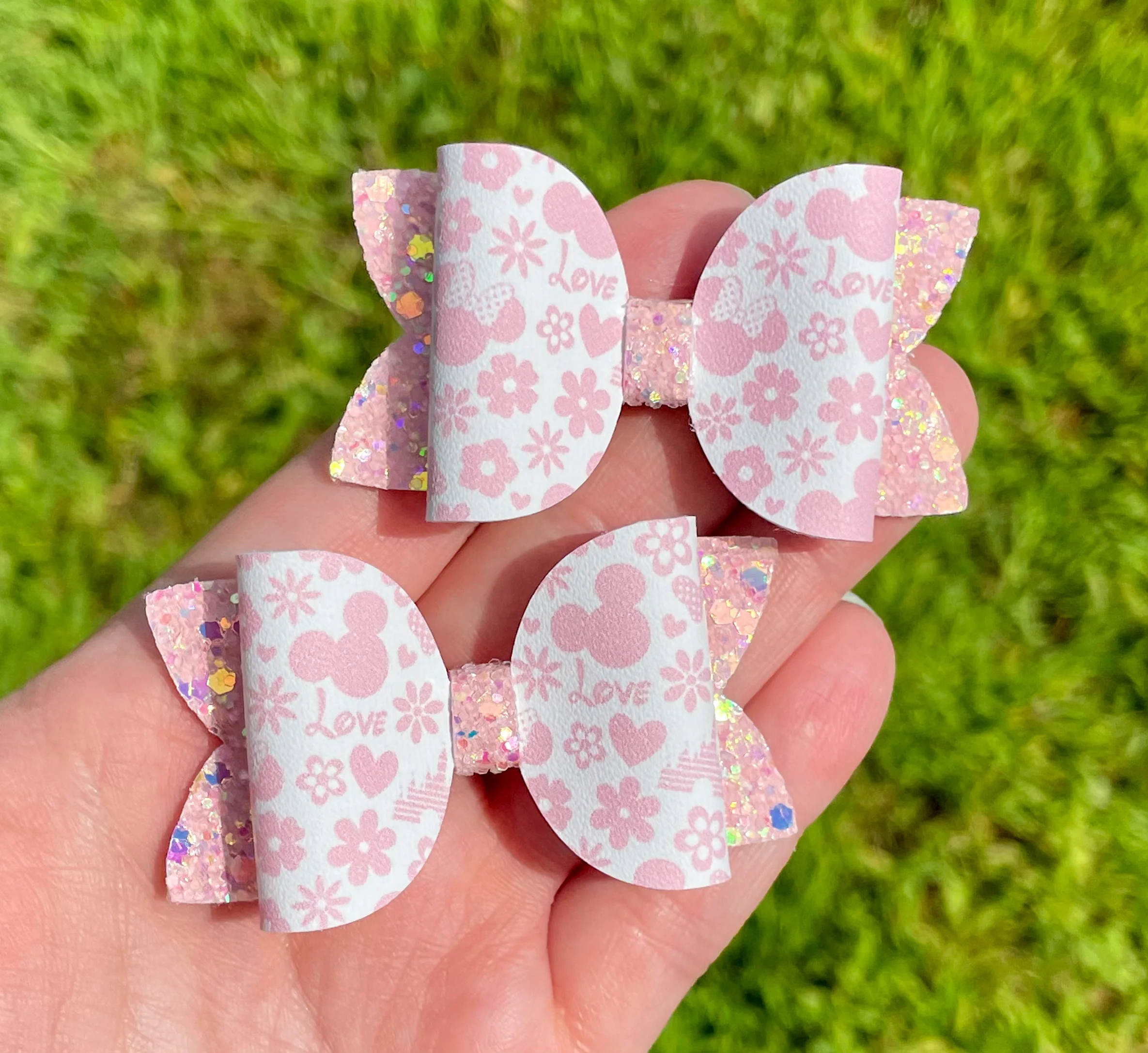 Light Pink Mouse Heads 2.5in Beauty