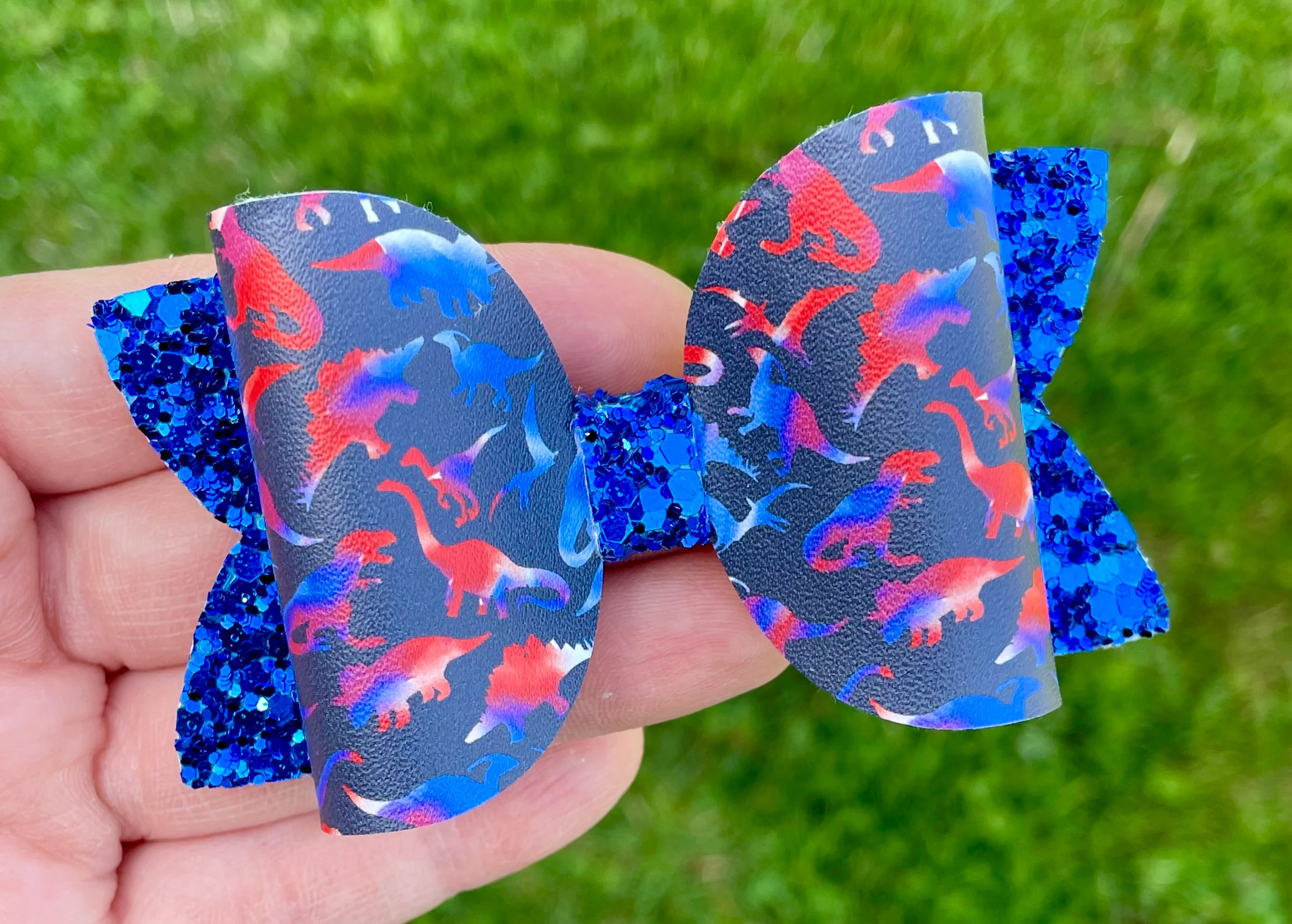 Ombre Dino 3.5in Beauty