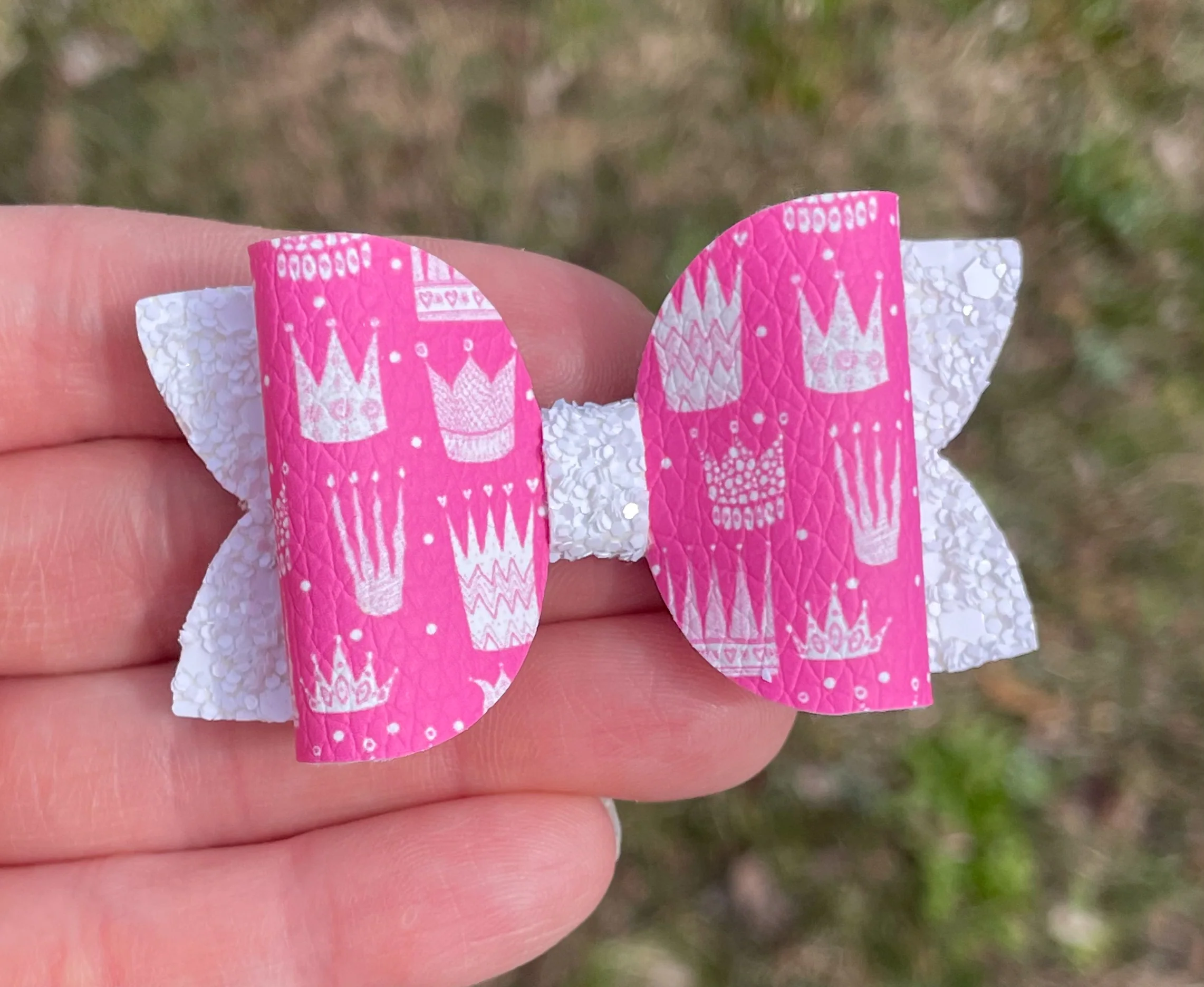 White Princess Crowns 2.5in Beauty