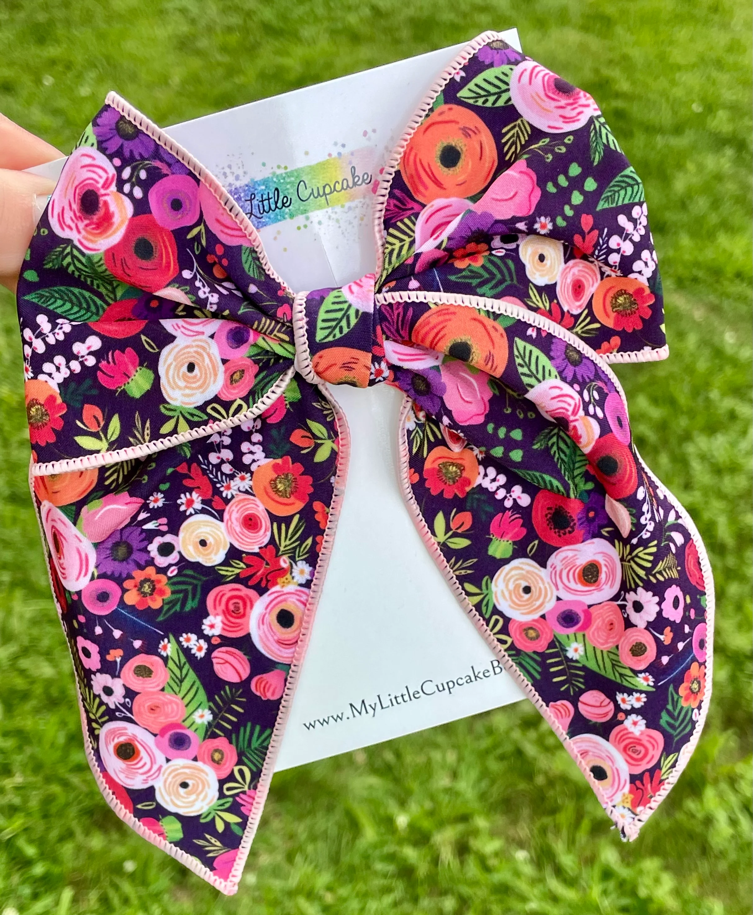 Fall Wild Flowers 5.5in Serged Hand Tied