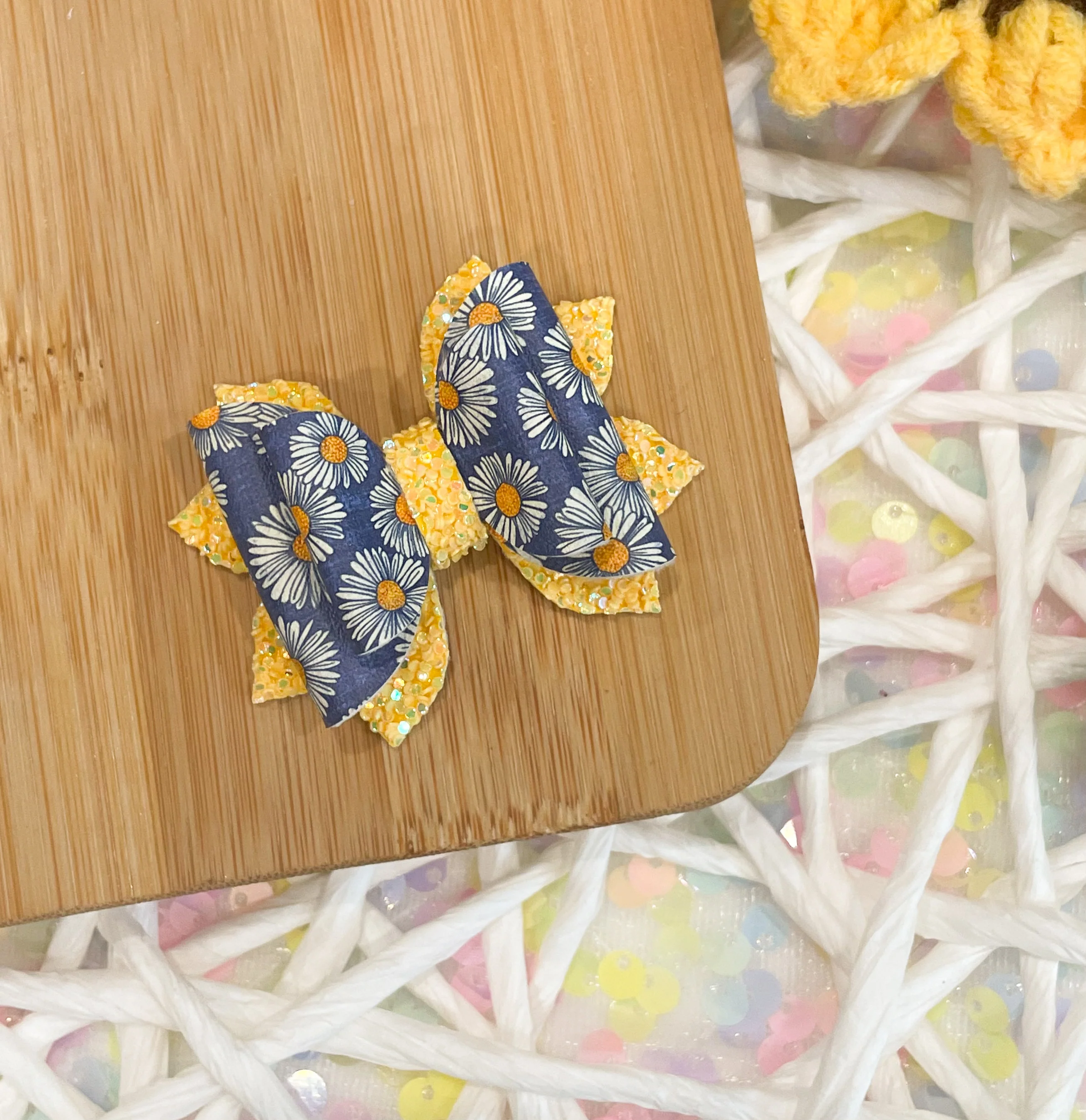 Blue Jean Daisy 2in Jasmine