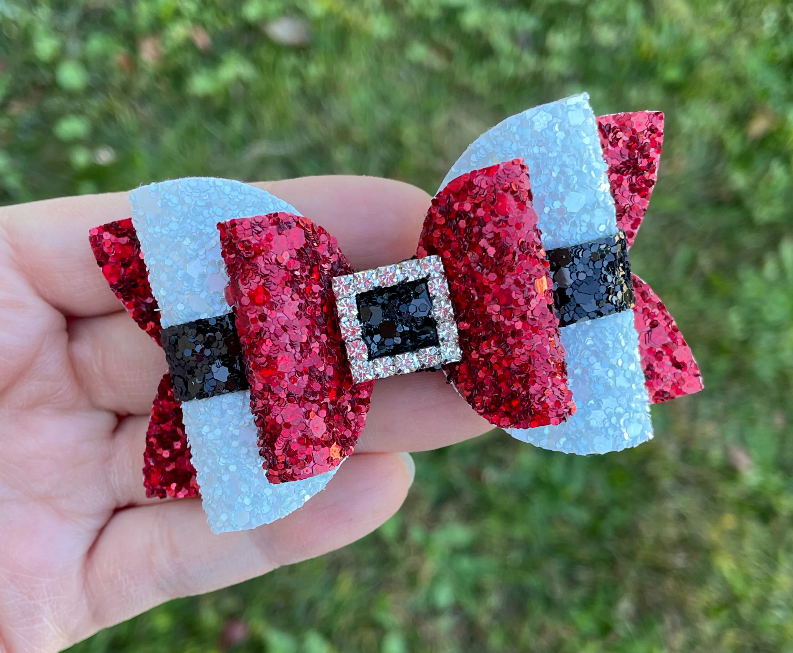 Santa’s Belt Buckle 3.5in Double Beauty