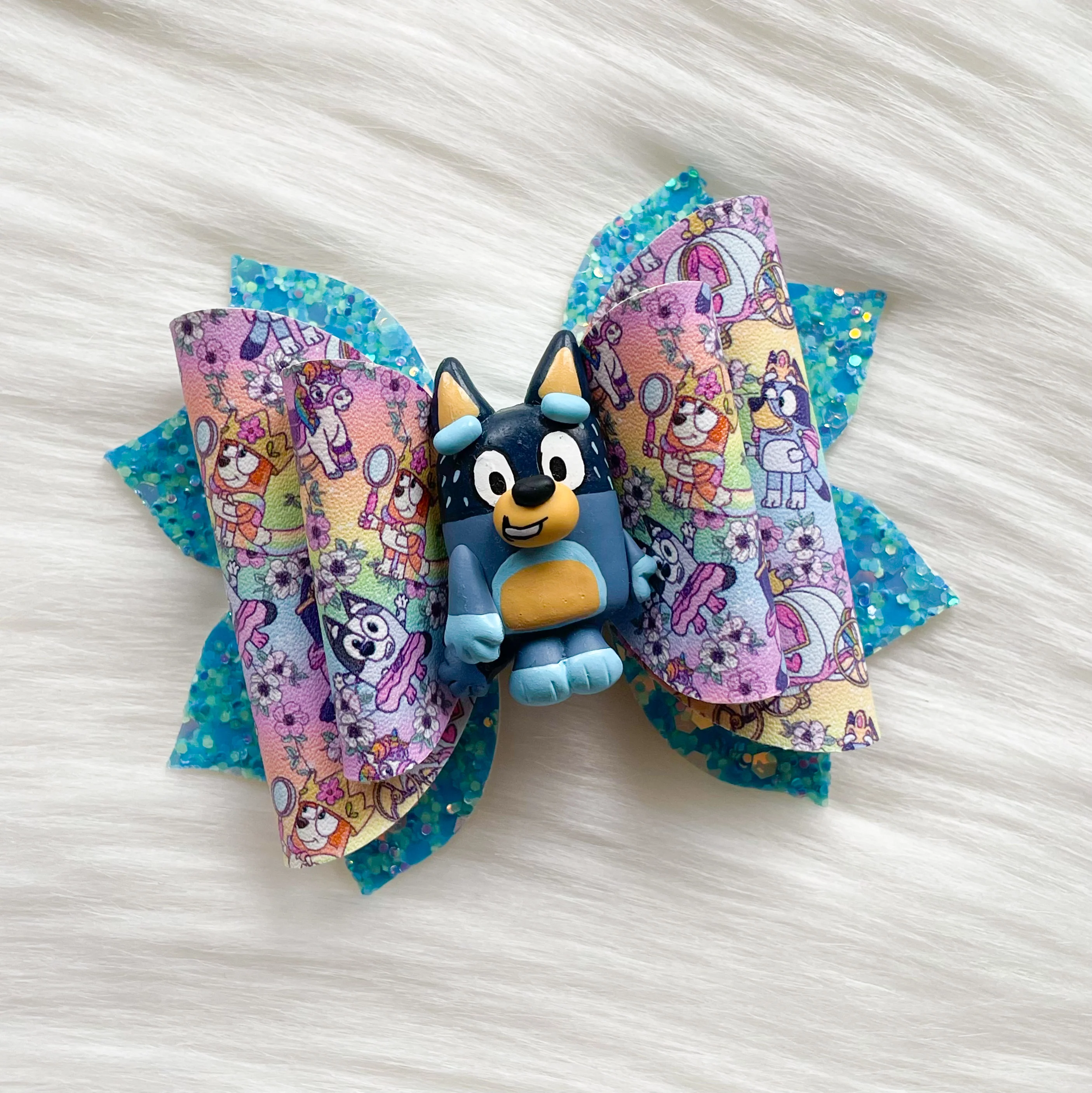 Bluey Clay Bow