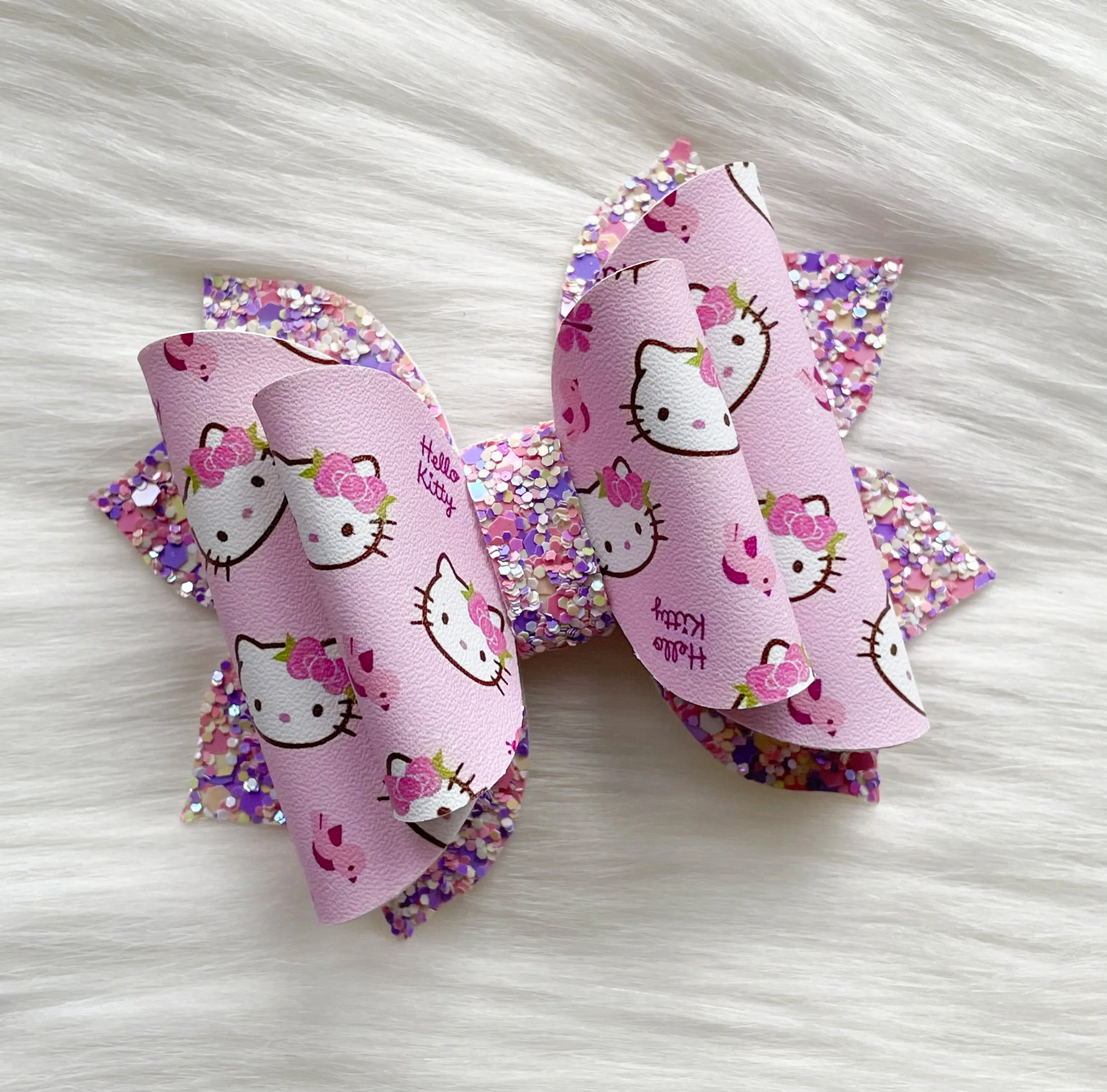 Hello Kitty 3.5in Jasmine Bow