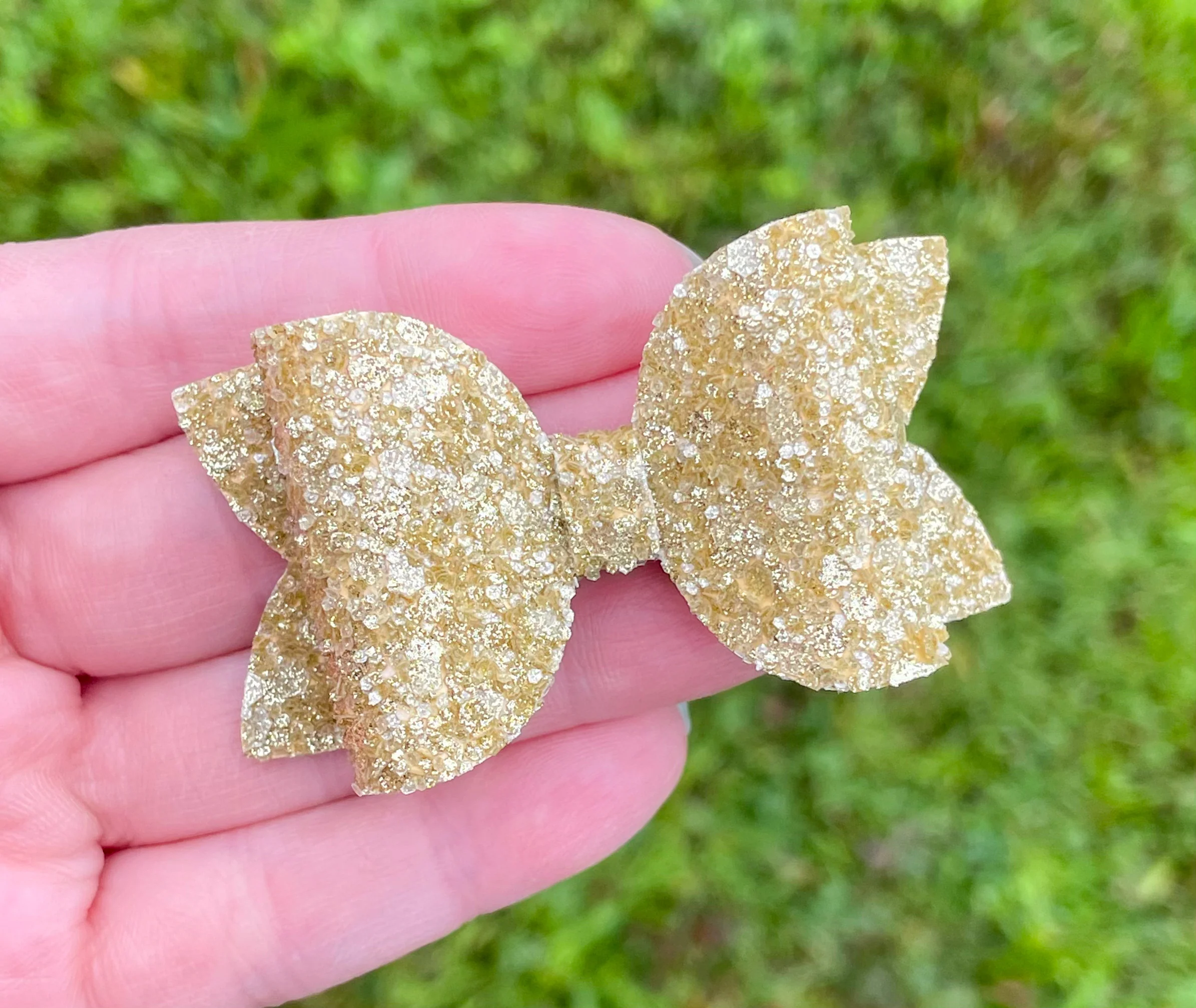 Gold Shimmery Glitter 2.5in Beauty