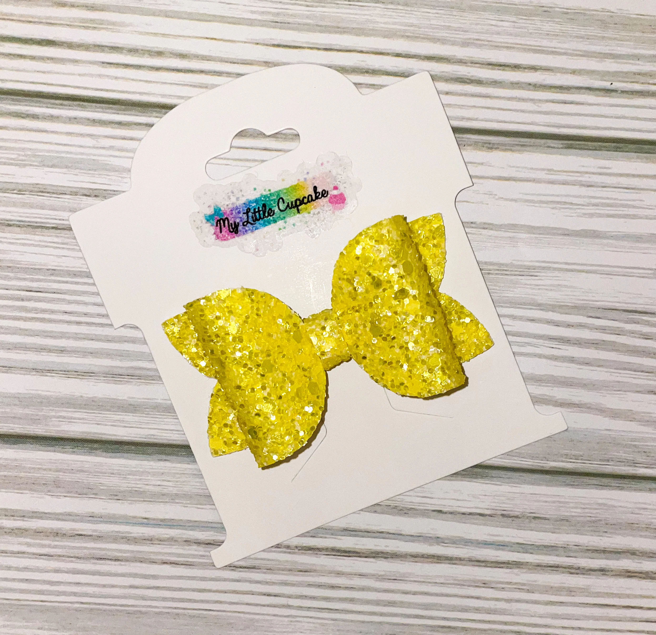 Lemon Lemon Glitter 2.5in Beauty Bow