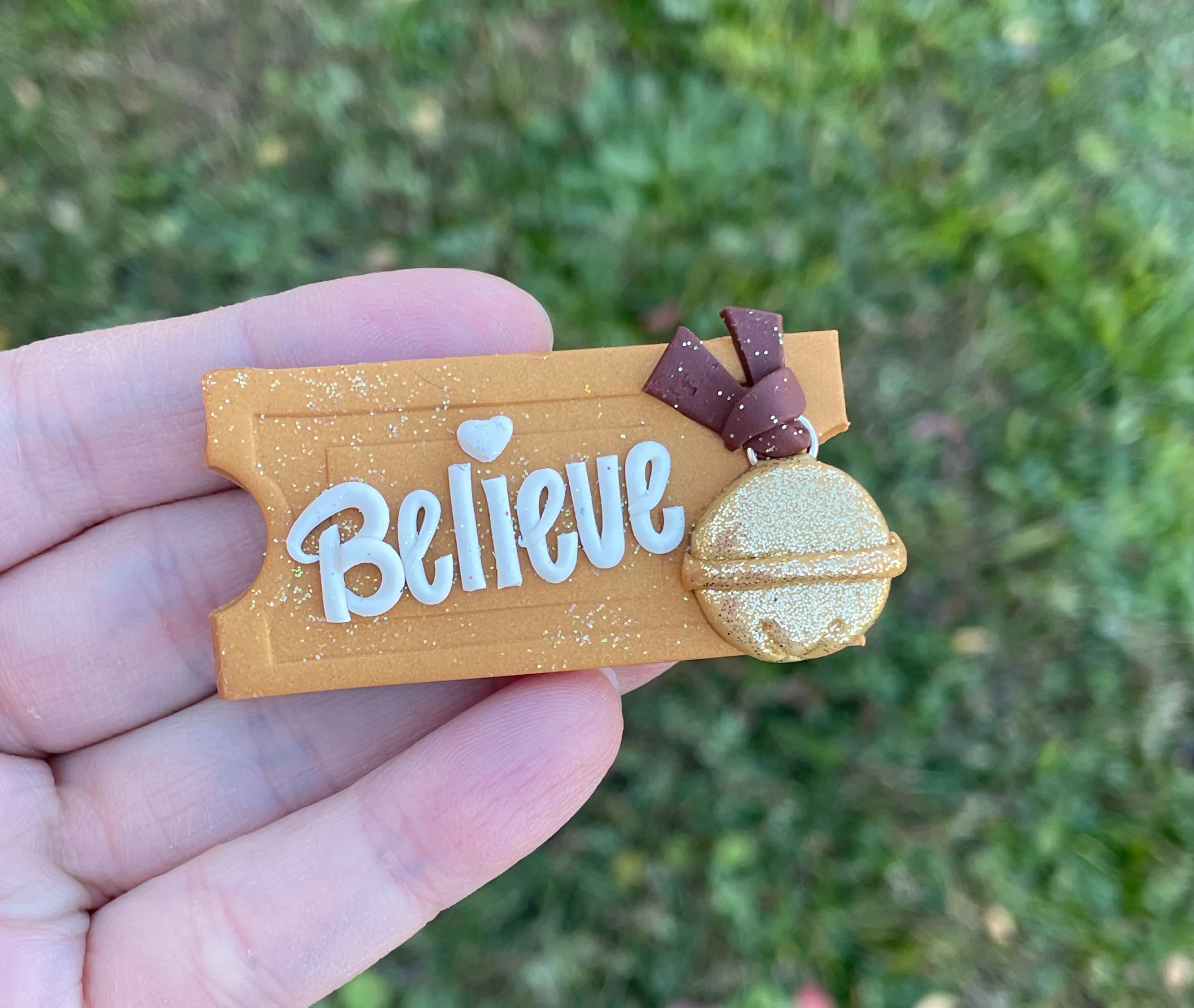 Polar Express Blue Dog 3.5in Beauty & Clay