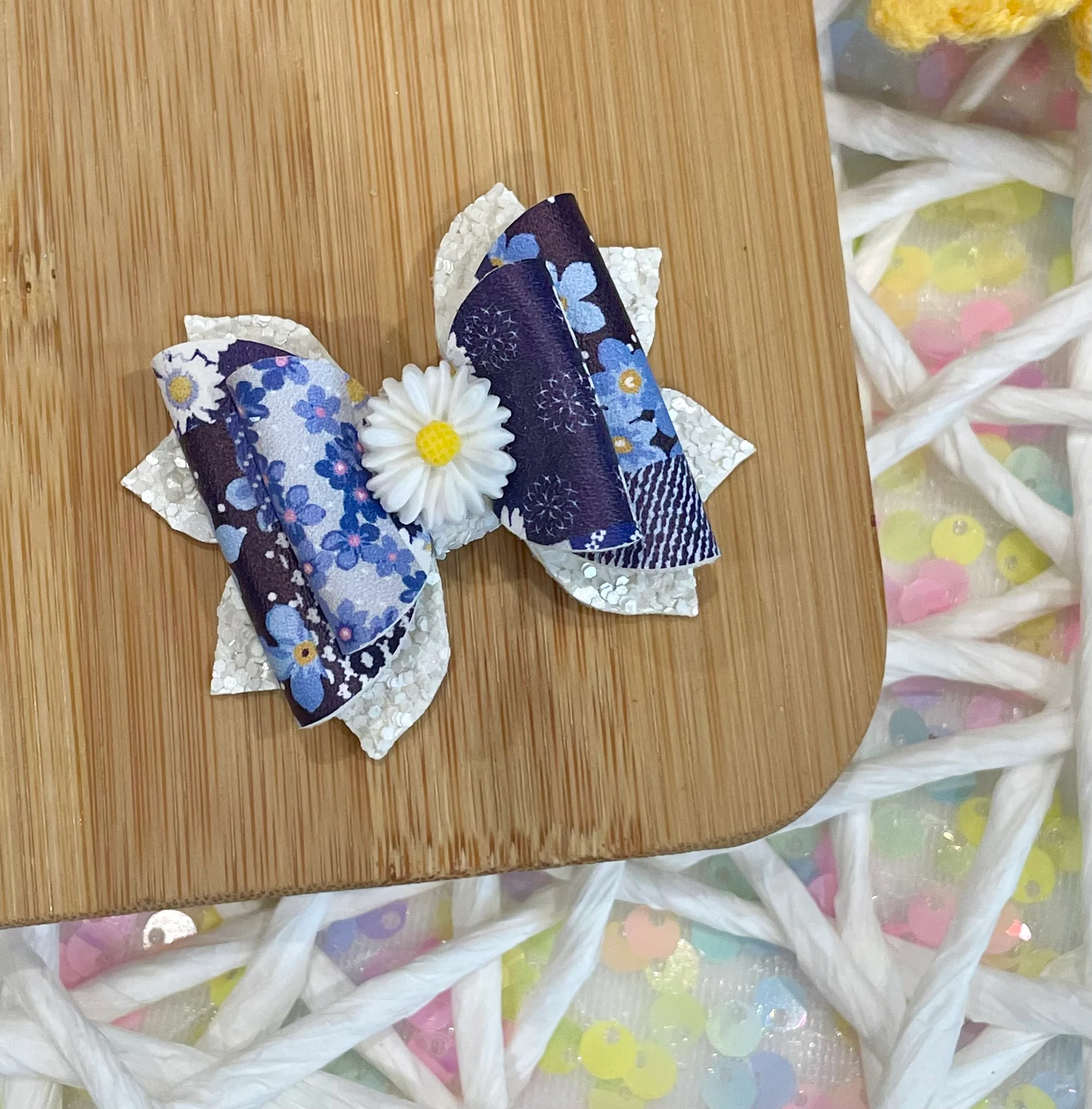 Navy Daisy Patchwork 2in Jasmine