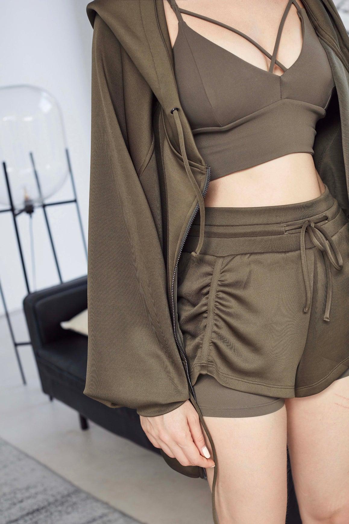 Castgemusad Lustre Short