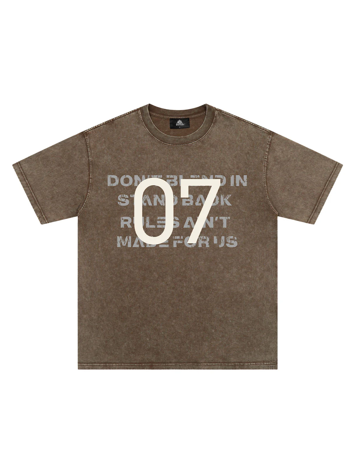 Distressed NO.7 Graphic T-Shirt
