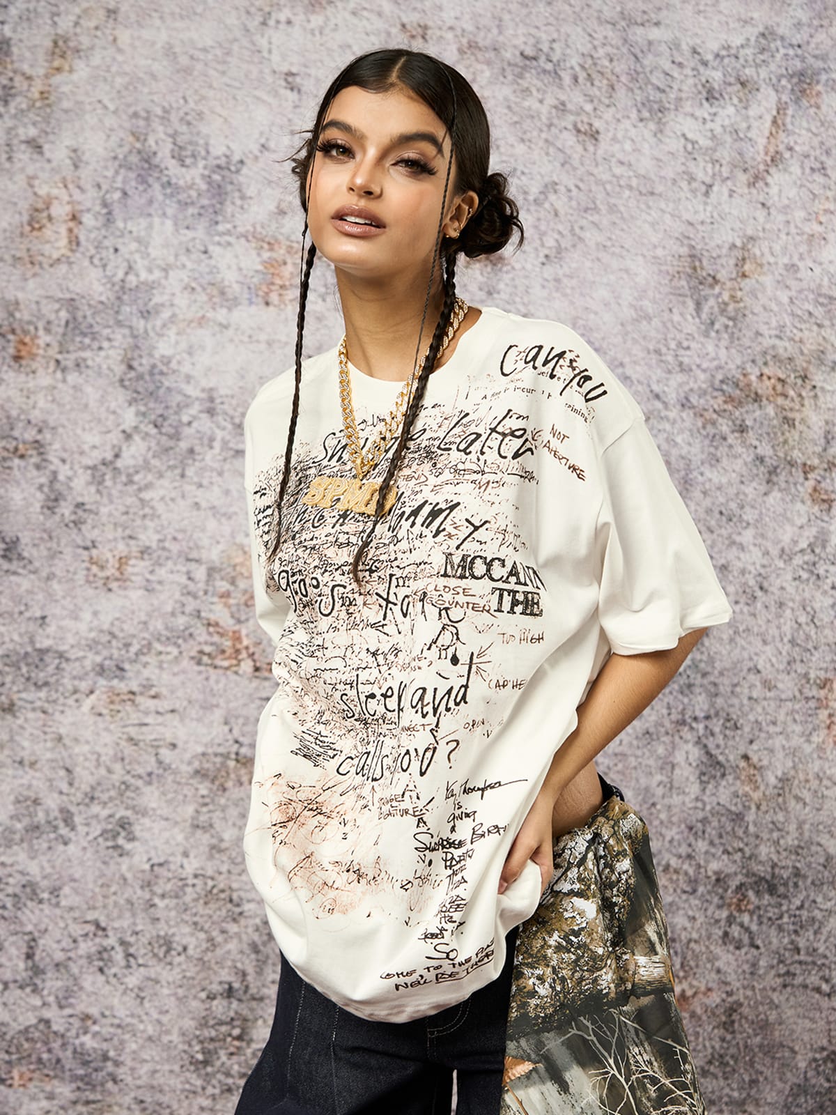 Graffiti Letter Print Oversized T-Shirt