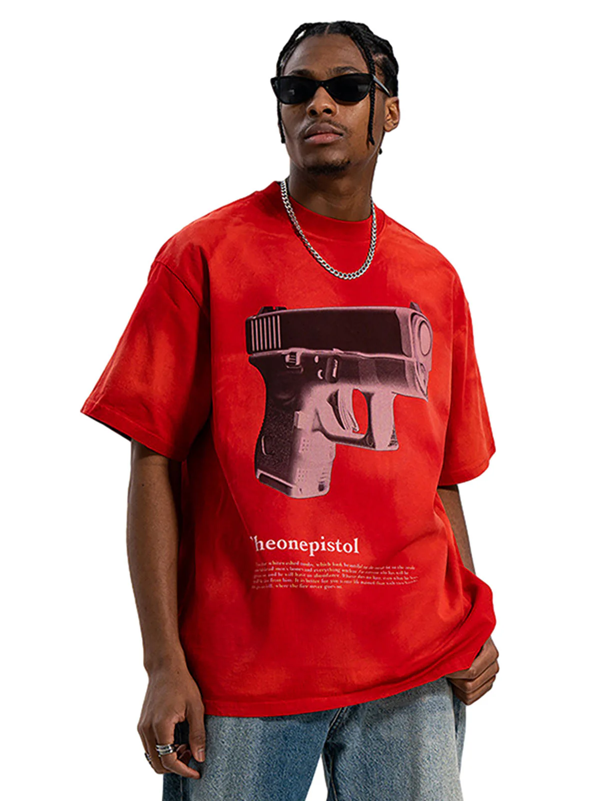 Graphic Gun Print T-Shirt - Bold Statement for Urban Style