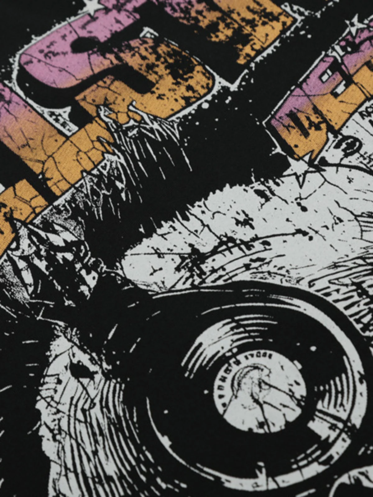 Black Graphic Crew Neck T-Shirt - 2381