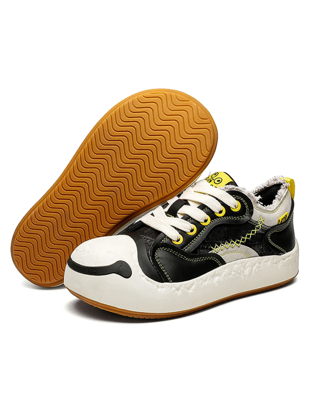 Fun Big Toe Leather Spliced Sneakers