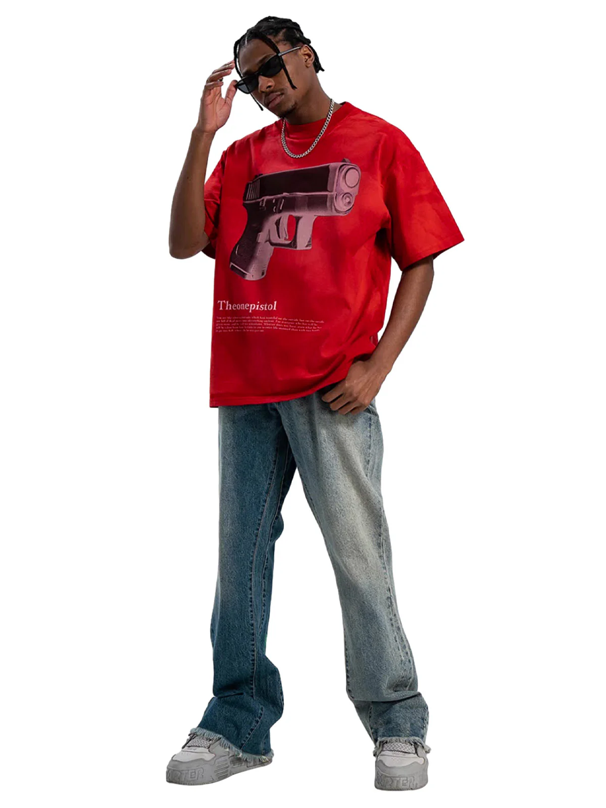 Graphic Gun Print T-Shirt - Bold Statement for Urban Style