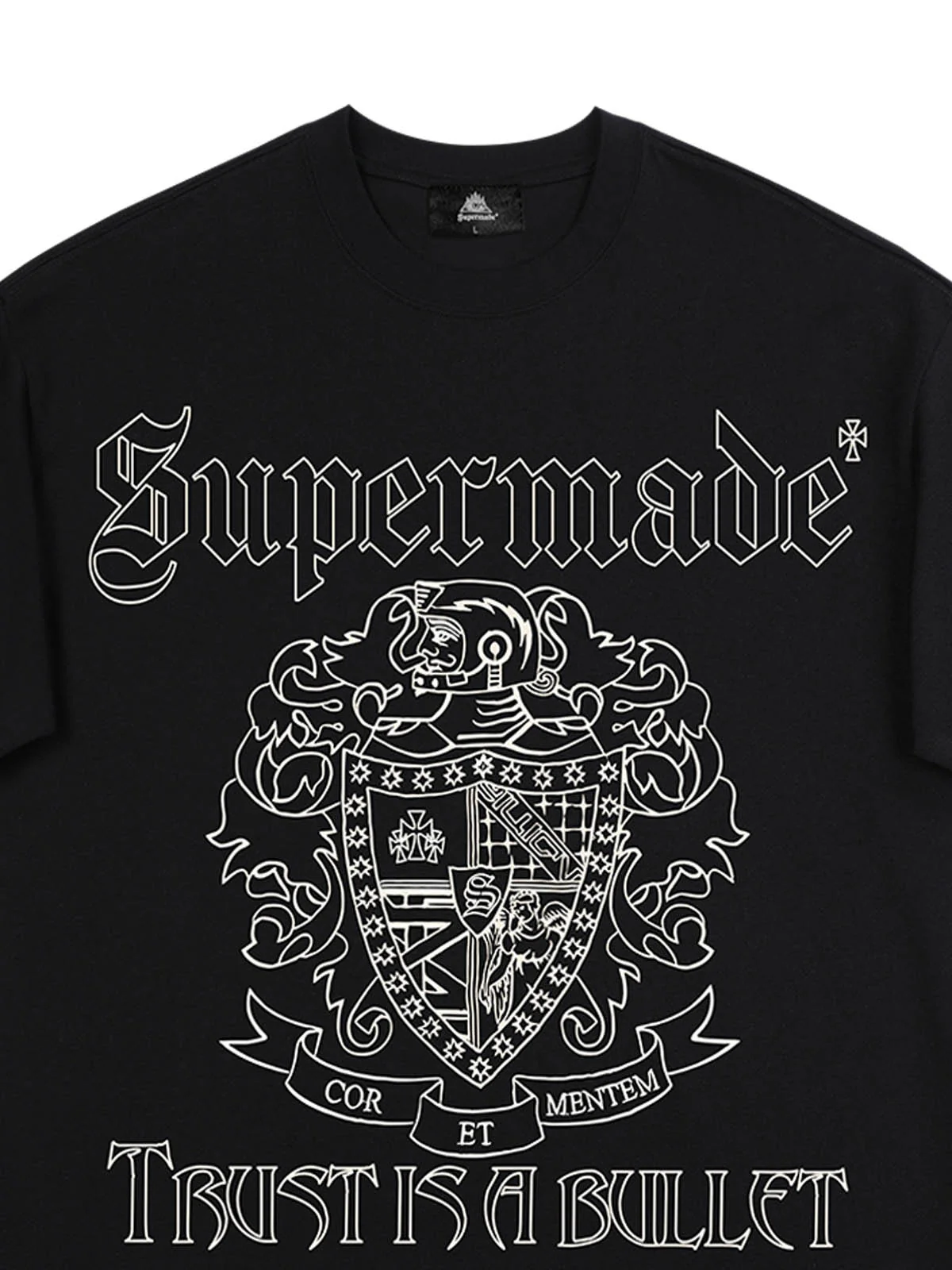 Original Gothic Letter Family Shield Badge Print T-Shirt