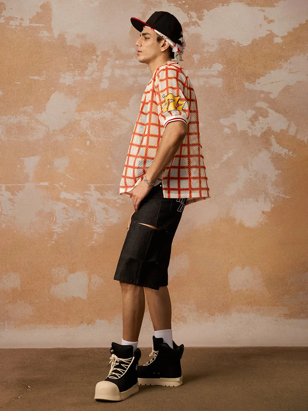 Original Jersey Plaid V-Neck T-shirt