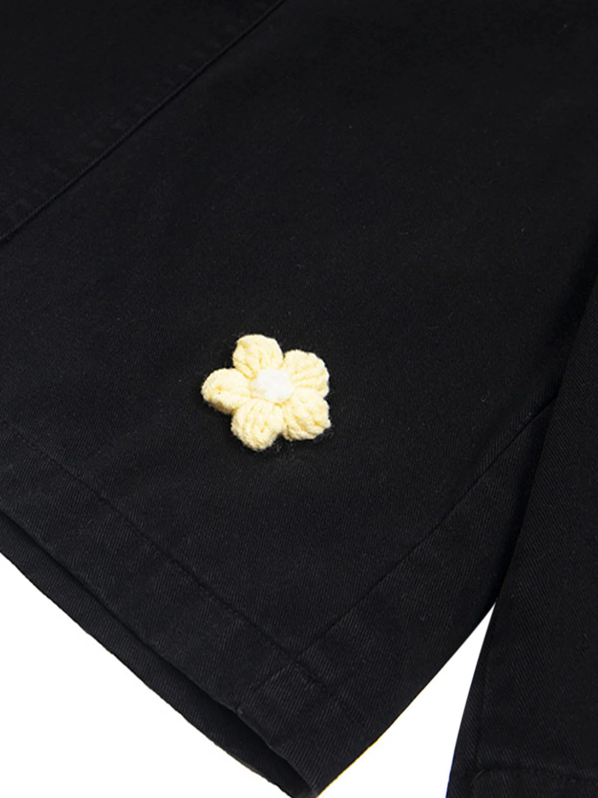 Retro Floral Embroidered Pleated Multi-Pocket Cargo Jorts