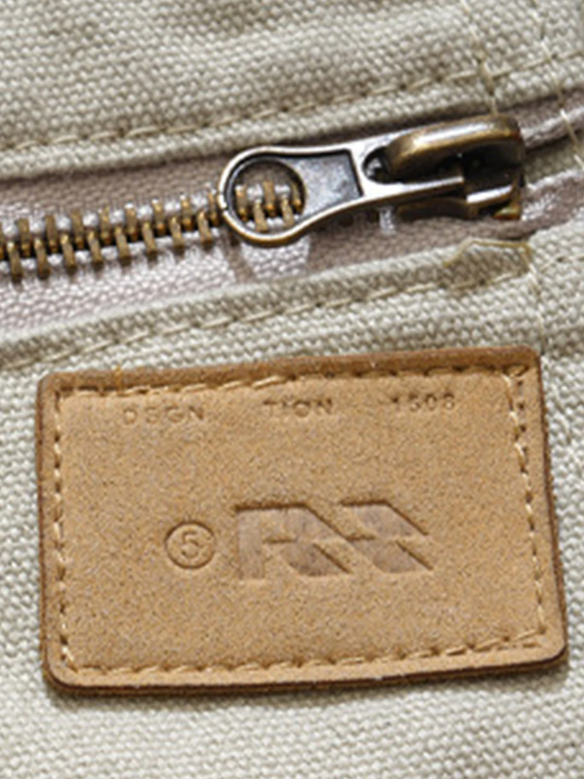 Retro Structured  Design Cargo Shorts