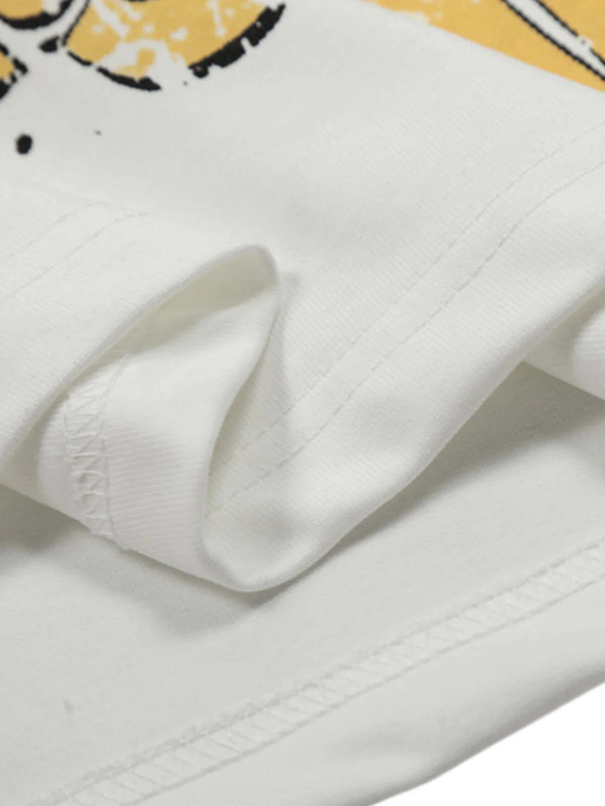 Street Graphic Print T-Shirt