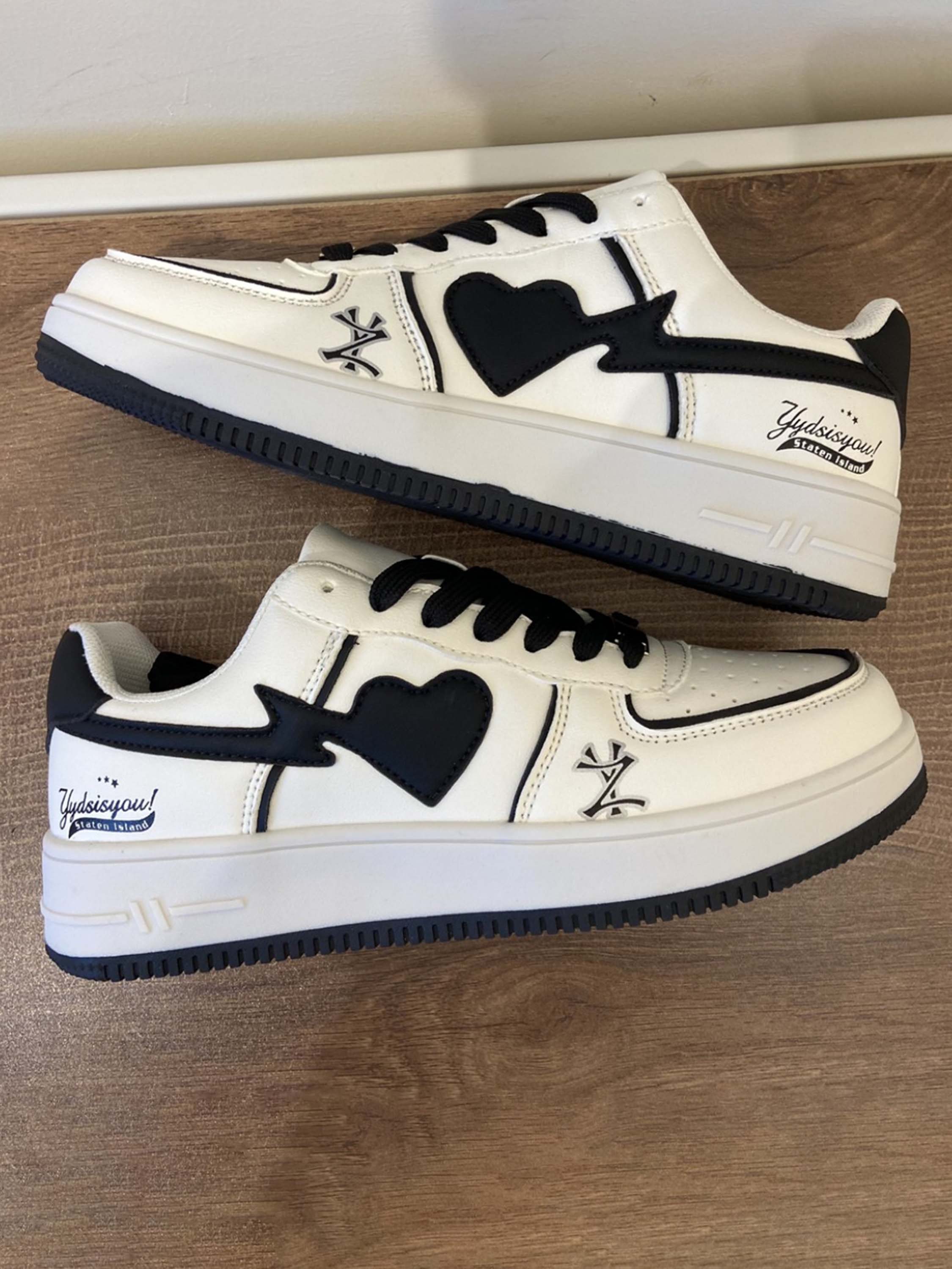 Street Heart Skate Shoes