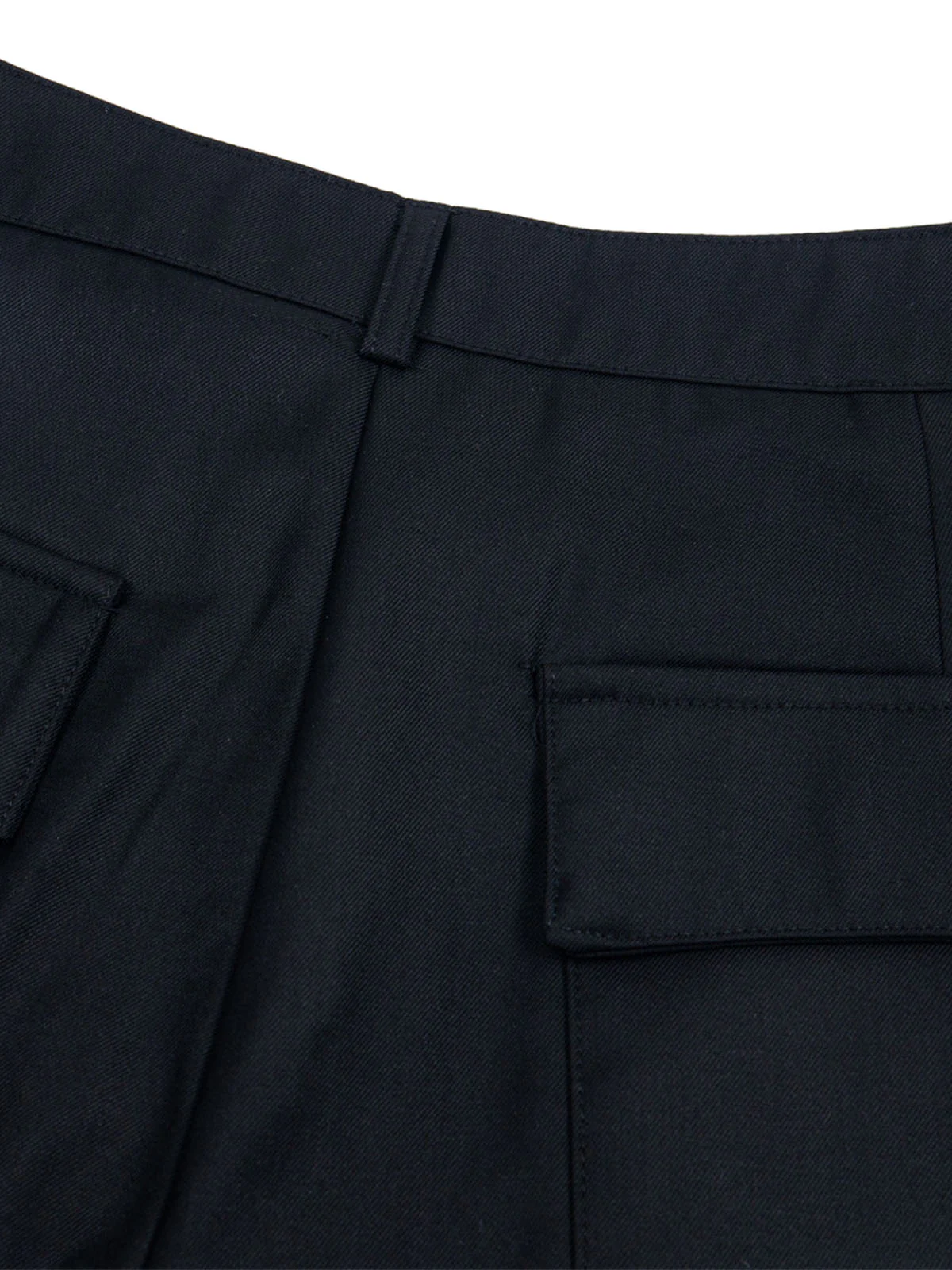 Street Retro Pleated Rivet Shorts