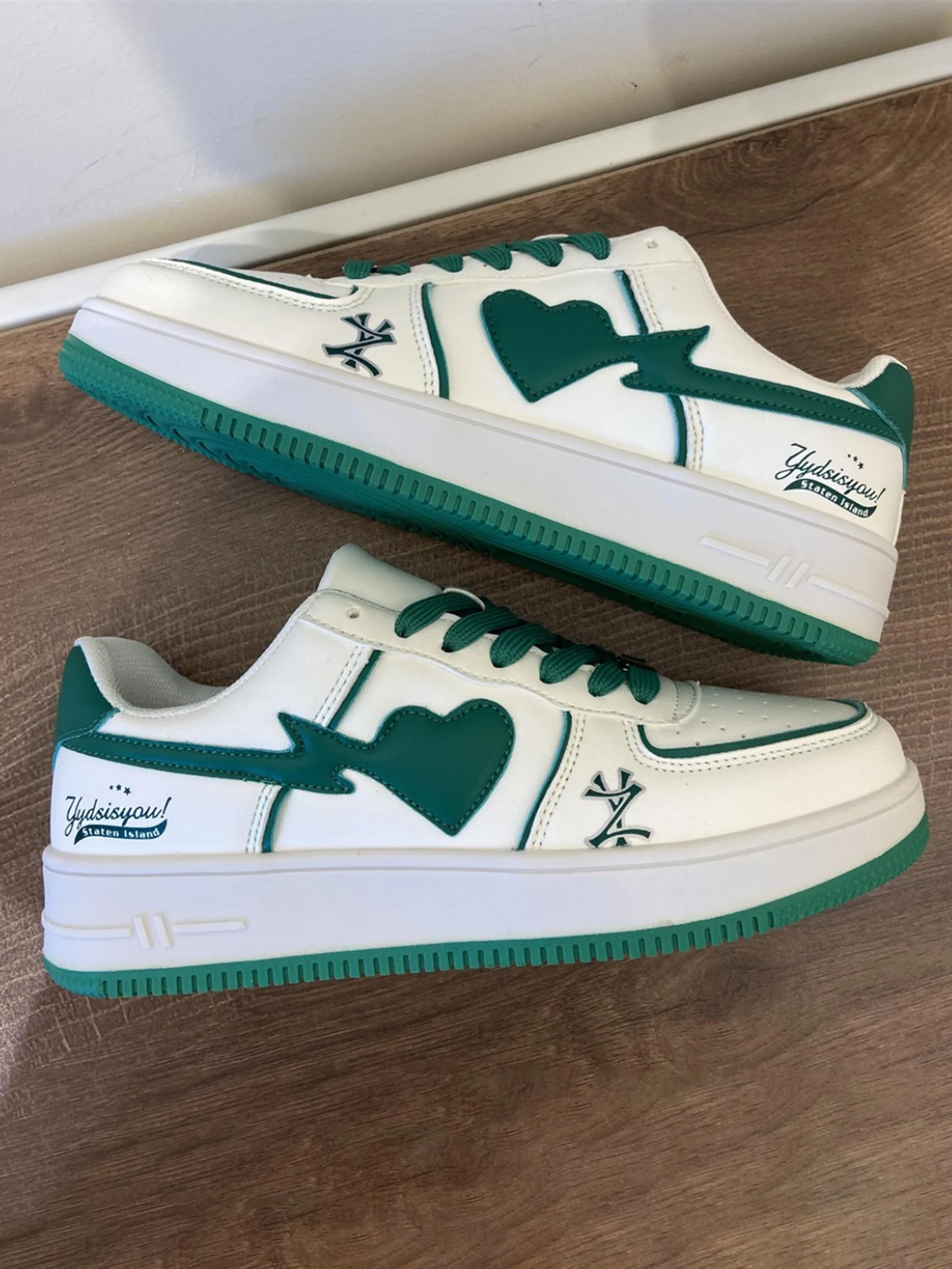 Street Heart Skate Shoes