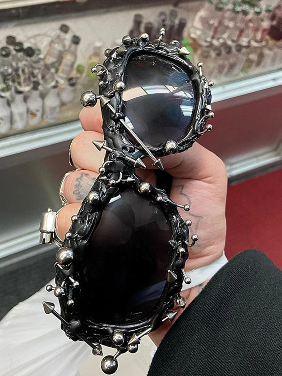 Rivet Punk Style Sunglasses