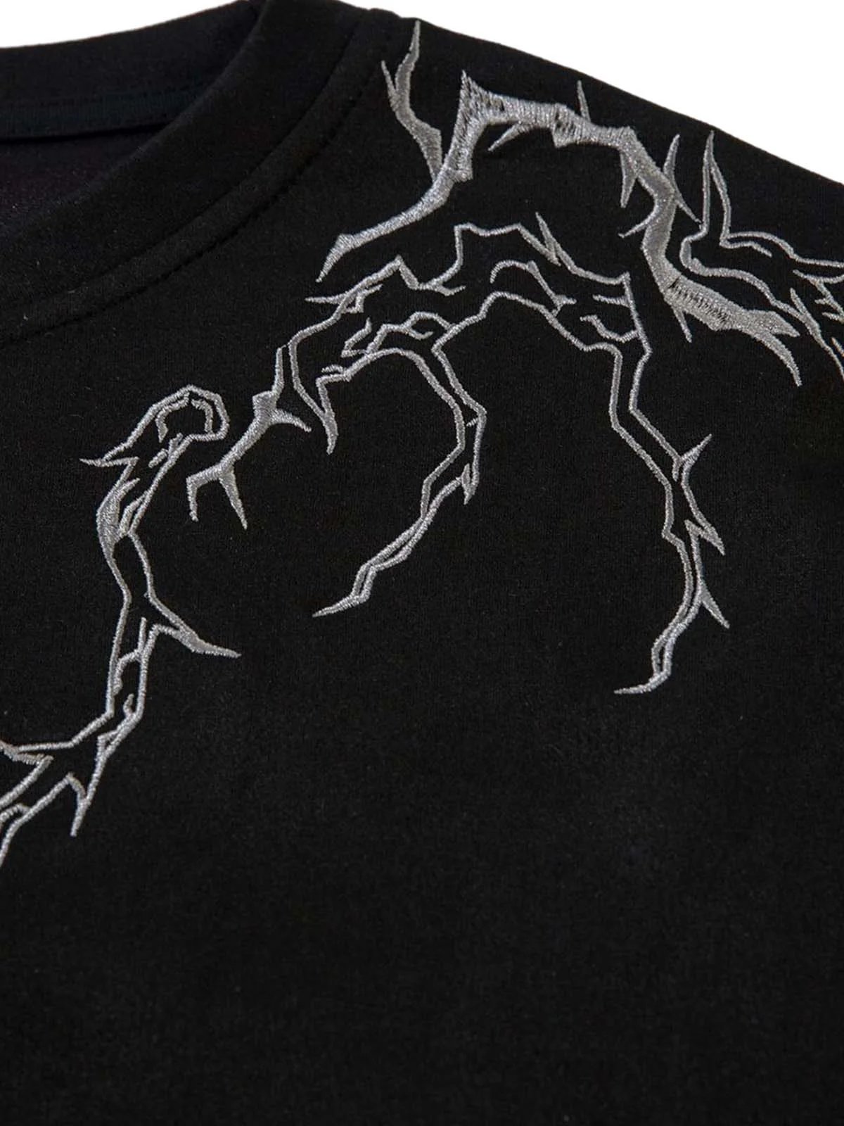Thorn Embroidery Suede T-Shirt