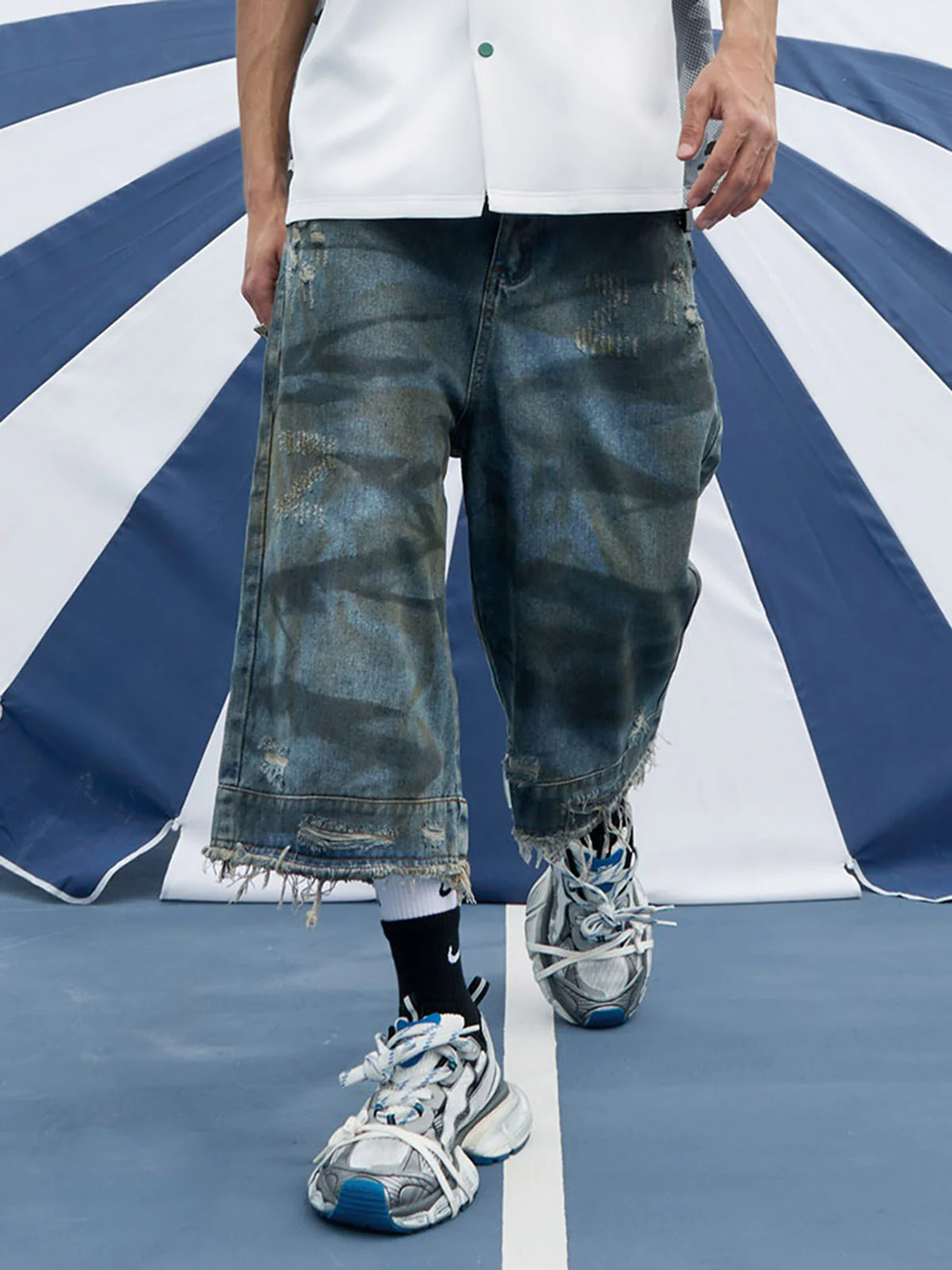 Washed Dirty Ripped Denim Cropped Jorts - 2351