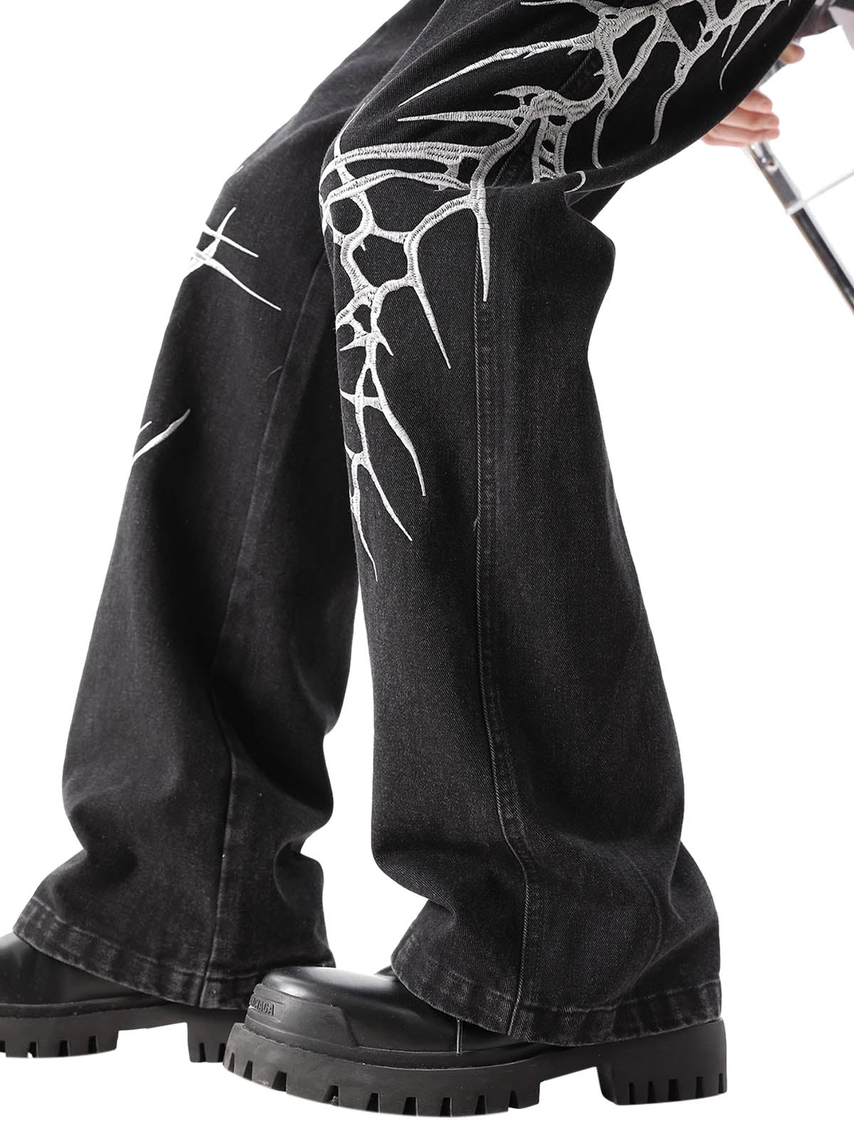 Graphic Embroidered Straight Jeans - 2280