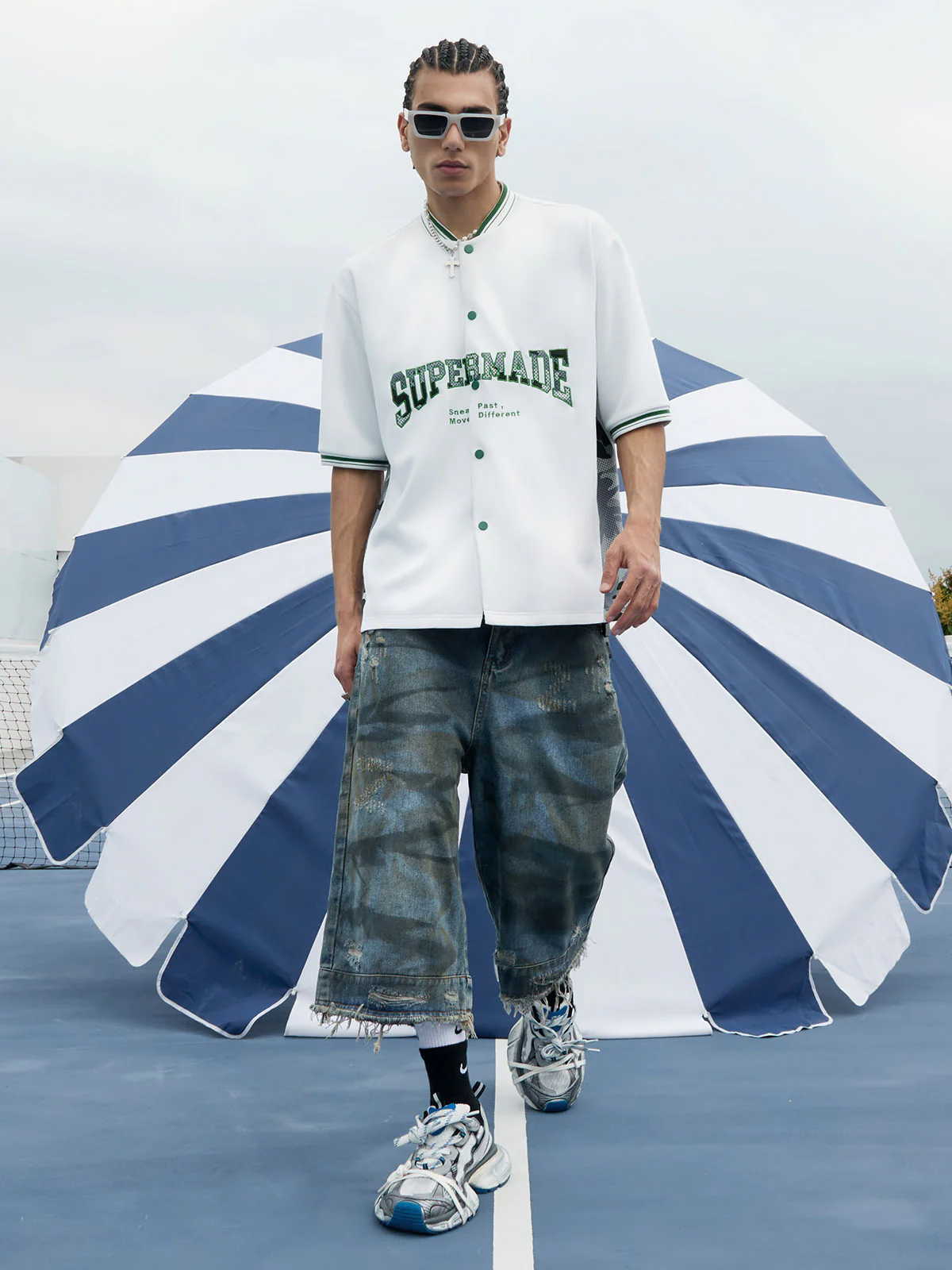 Washed Dirty Ripped Denim Cropped Jorts - 2351