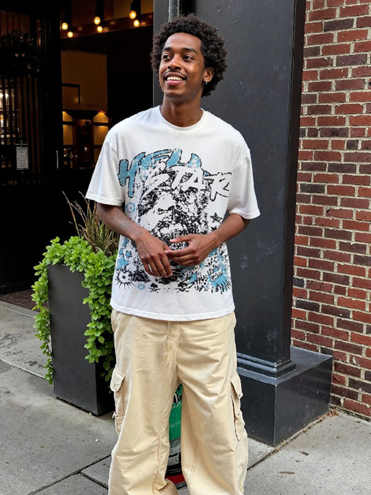 Fun Protrait Graphic T-Shirt - 2374