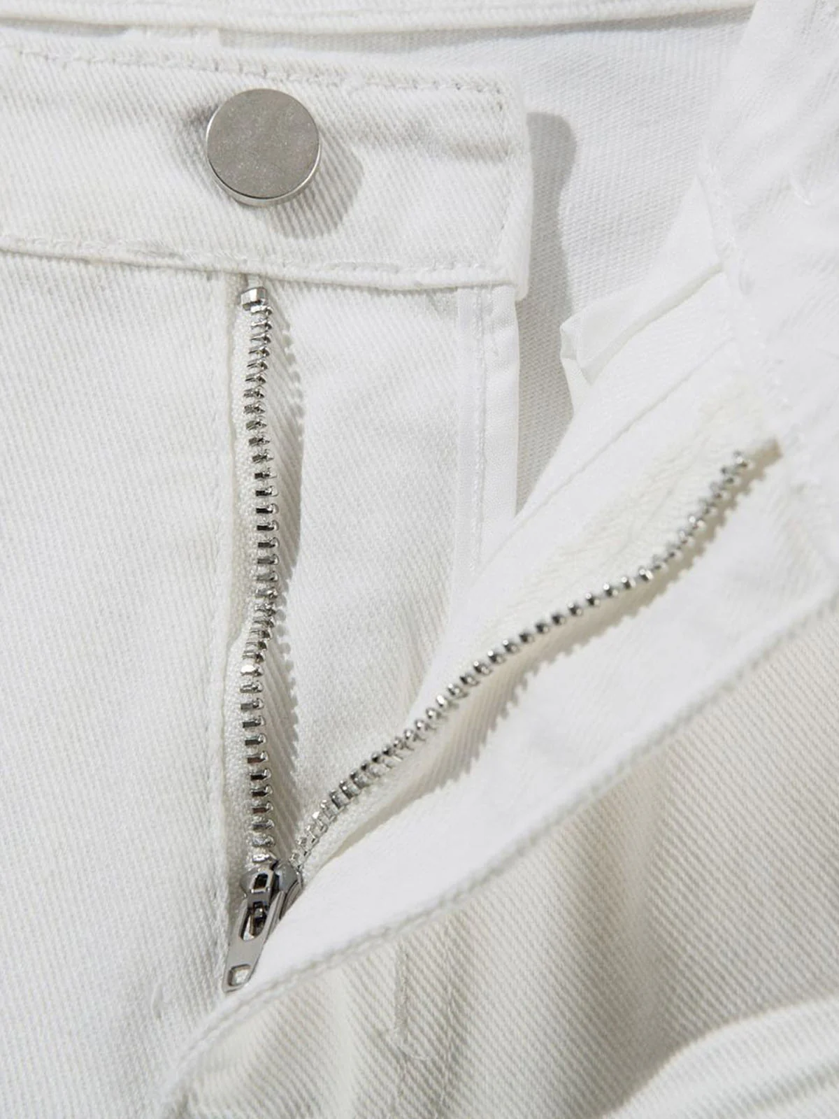 Washed Cleanfit Barrel Jeans