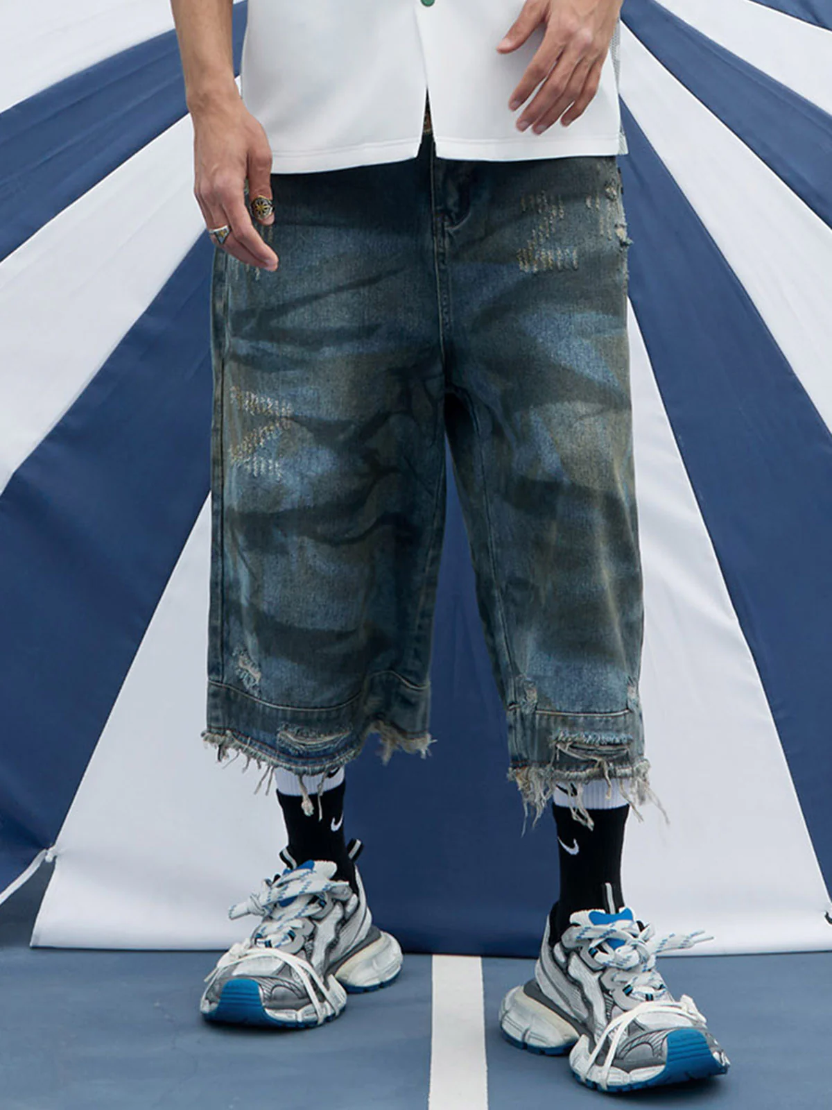 Washed Dirty Ripped Denim Cropped Jorts - 2351