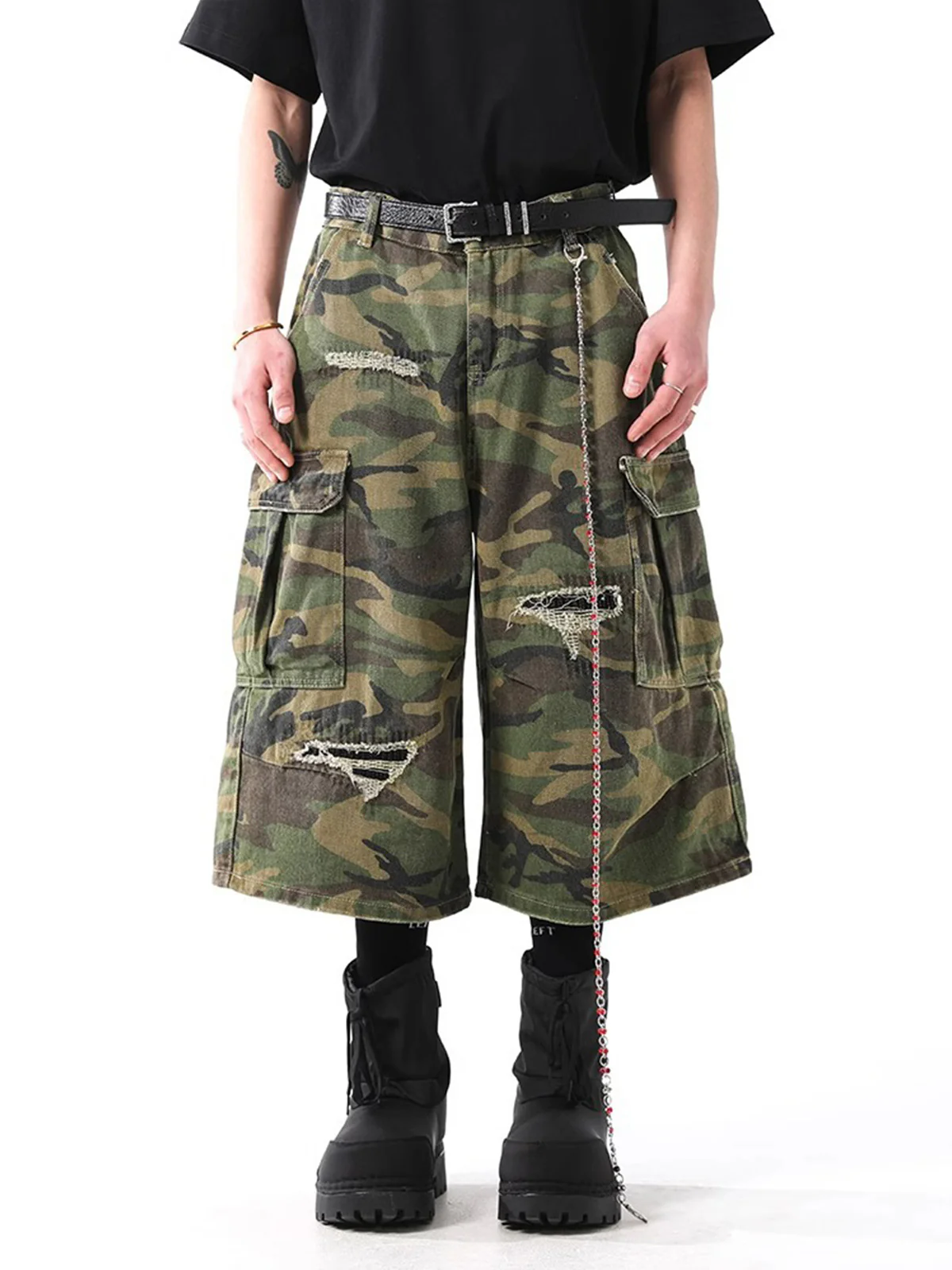 Retro Ripped Camouflage Cropped Jorts - 2387