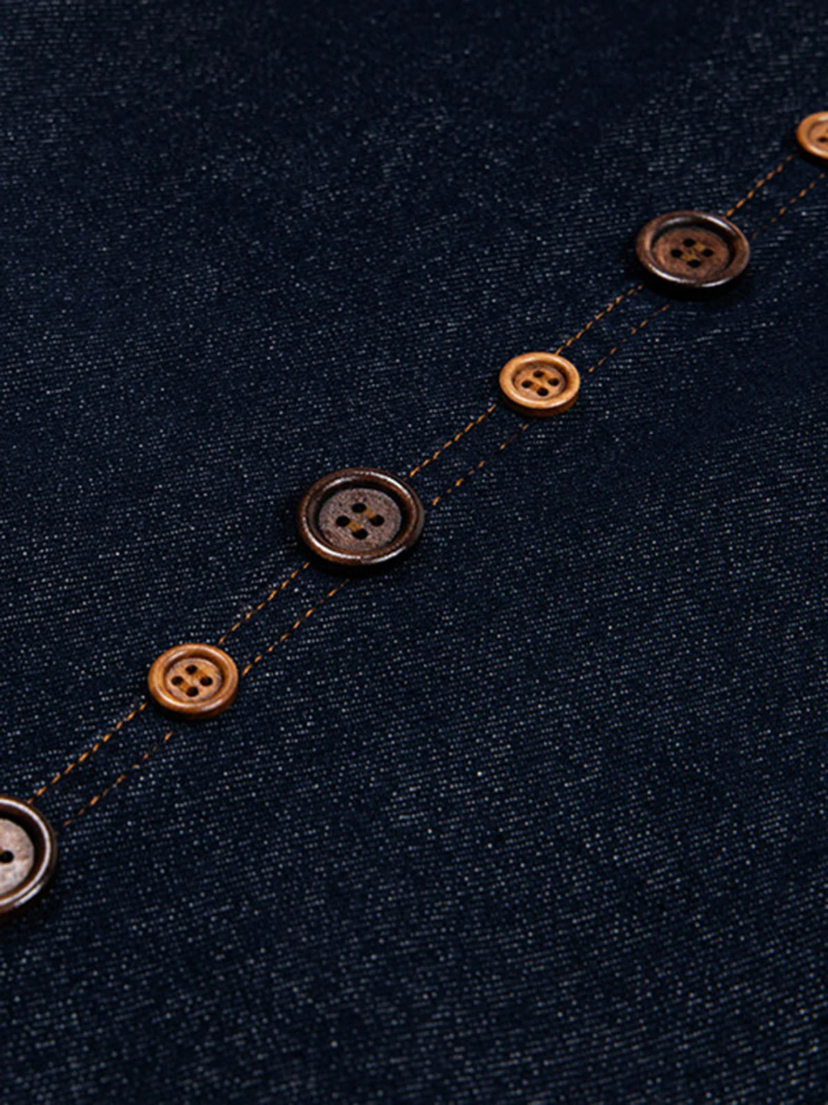 Button Embroidered Barrel Jeans