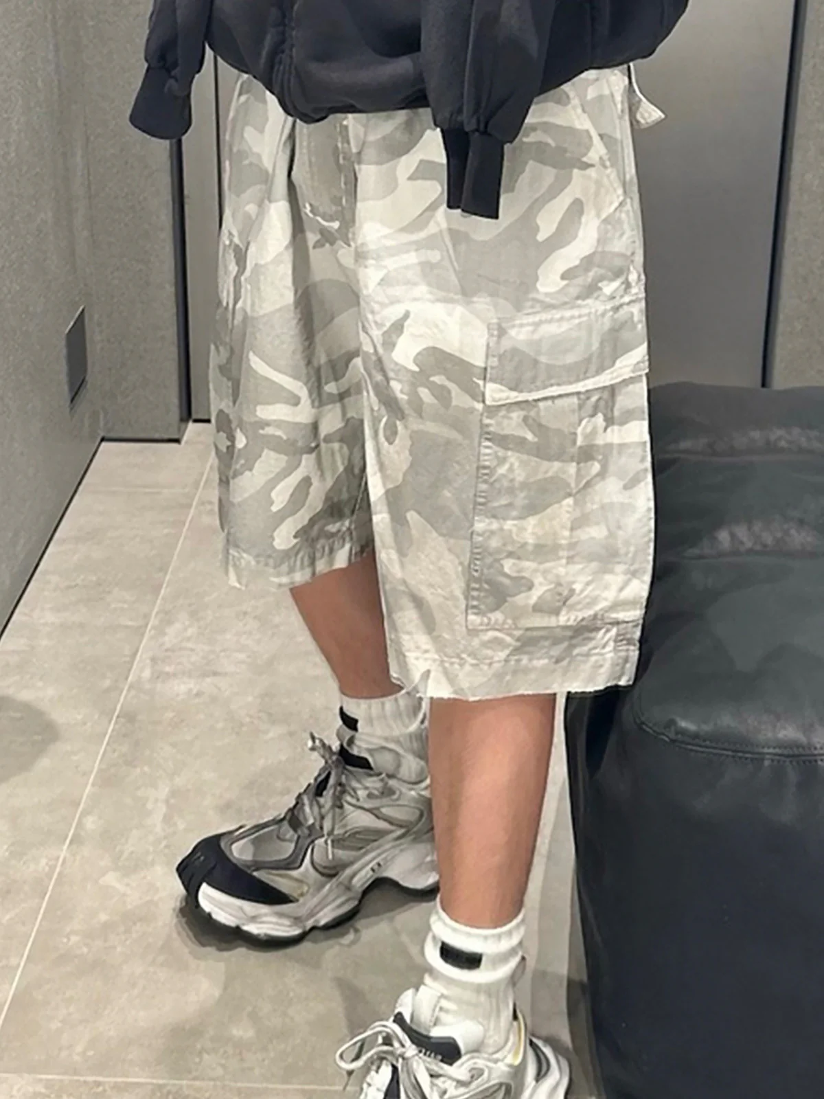 Drawstring Camouflage Cargo Shorts
