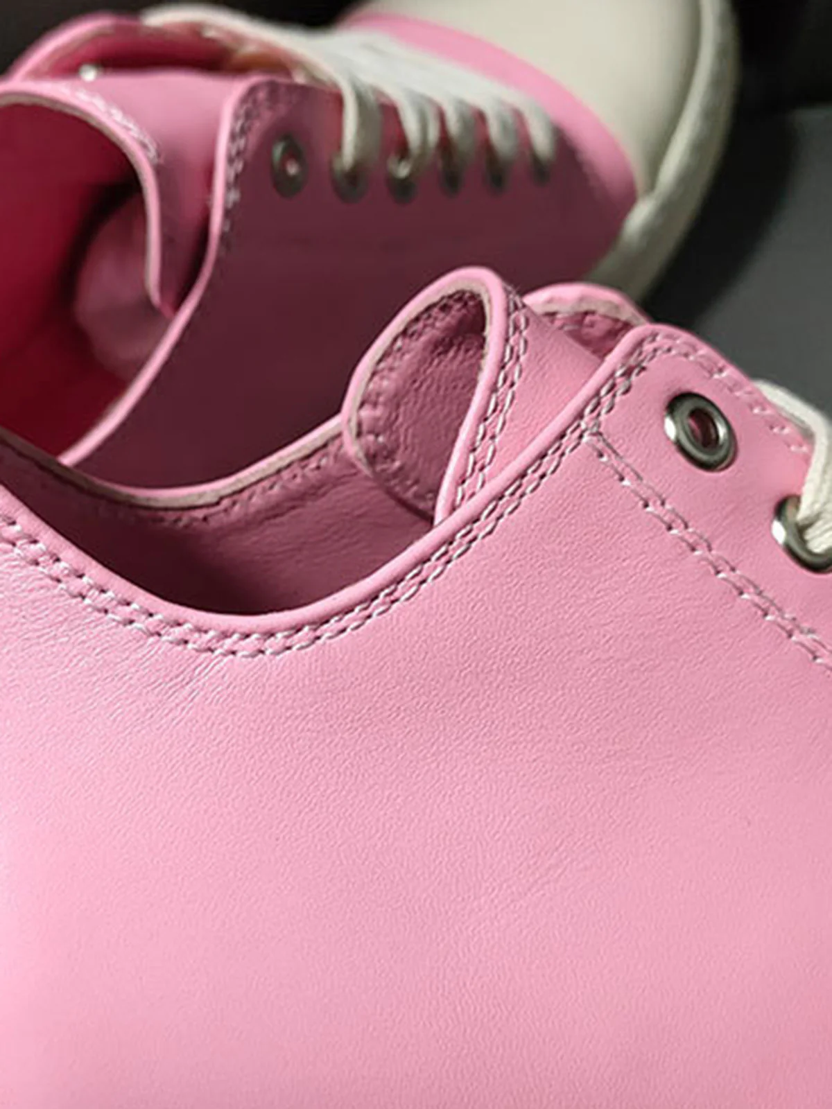 Street Pink Leather Low-Top Sneakers