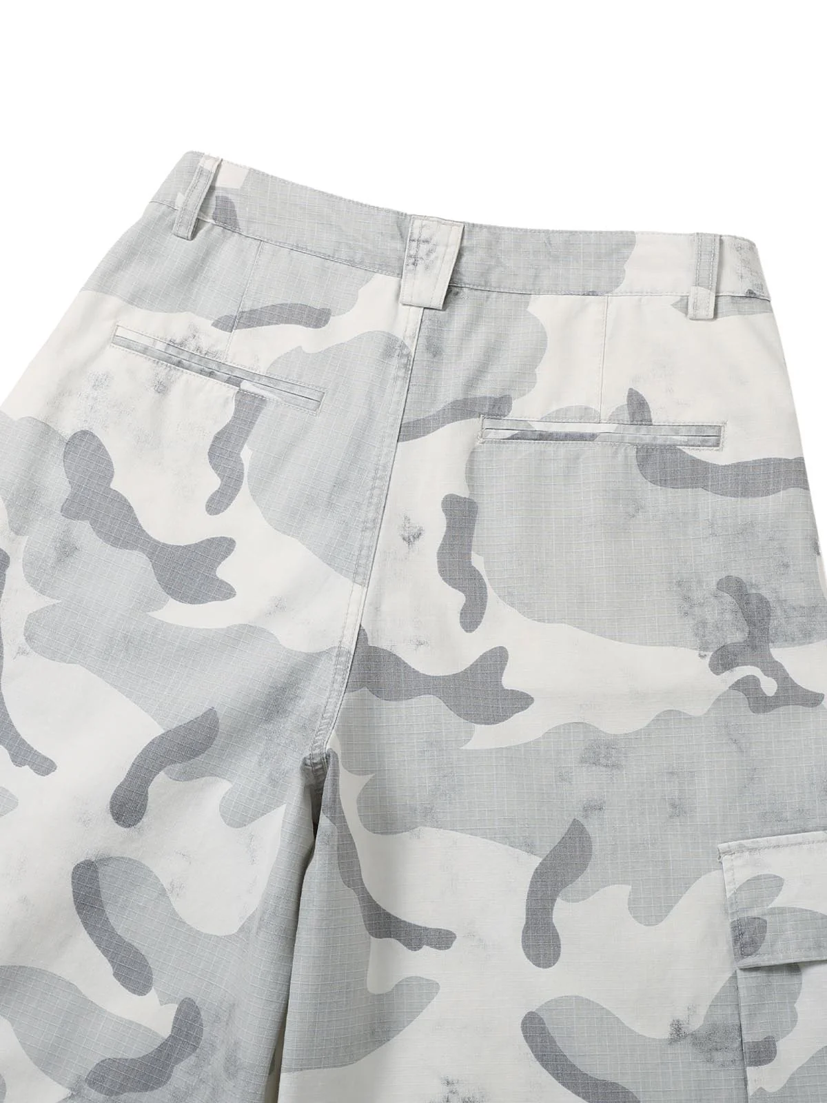 Camouflage Multi-Pocket Cargo Shorts