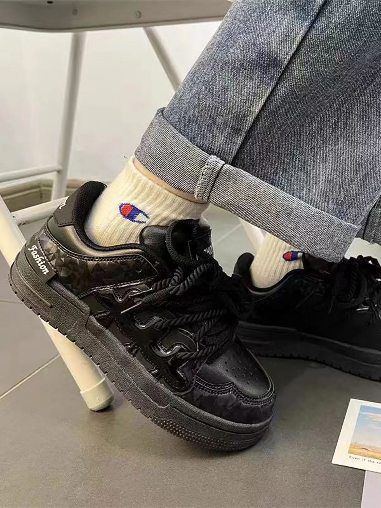 Warrior Retro Versatile Sneakers