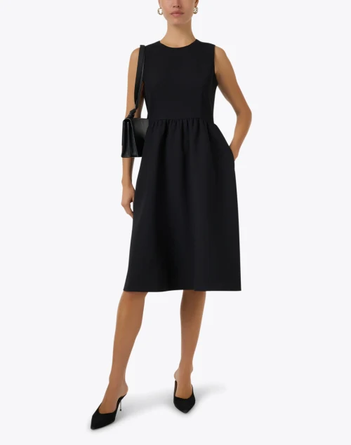 Black Pearl Zip Dress