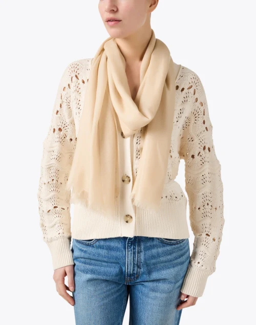 The Legere Beige Cashmere Scarf