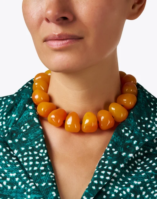 Amber Pebble Beaded Necklace
