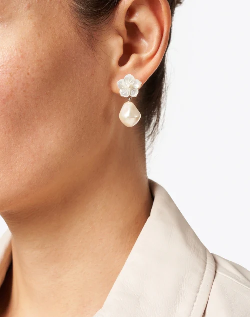 Mina Flower Mother of Pearl Drop Earrings